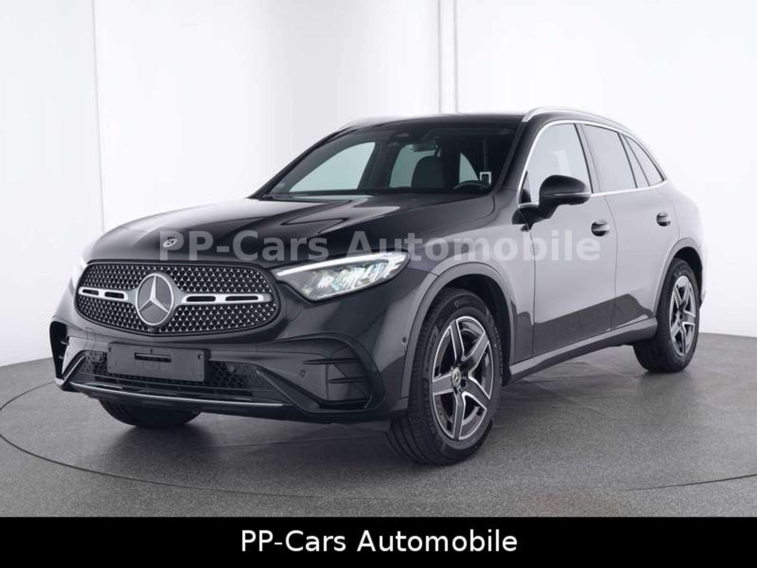 Mercedes-Benz GLC 220 2023