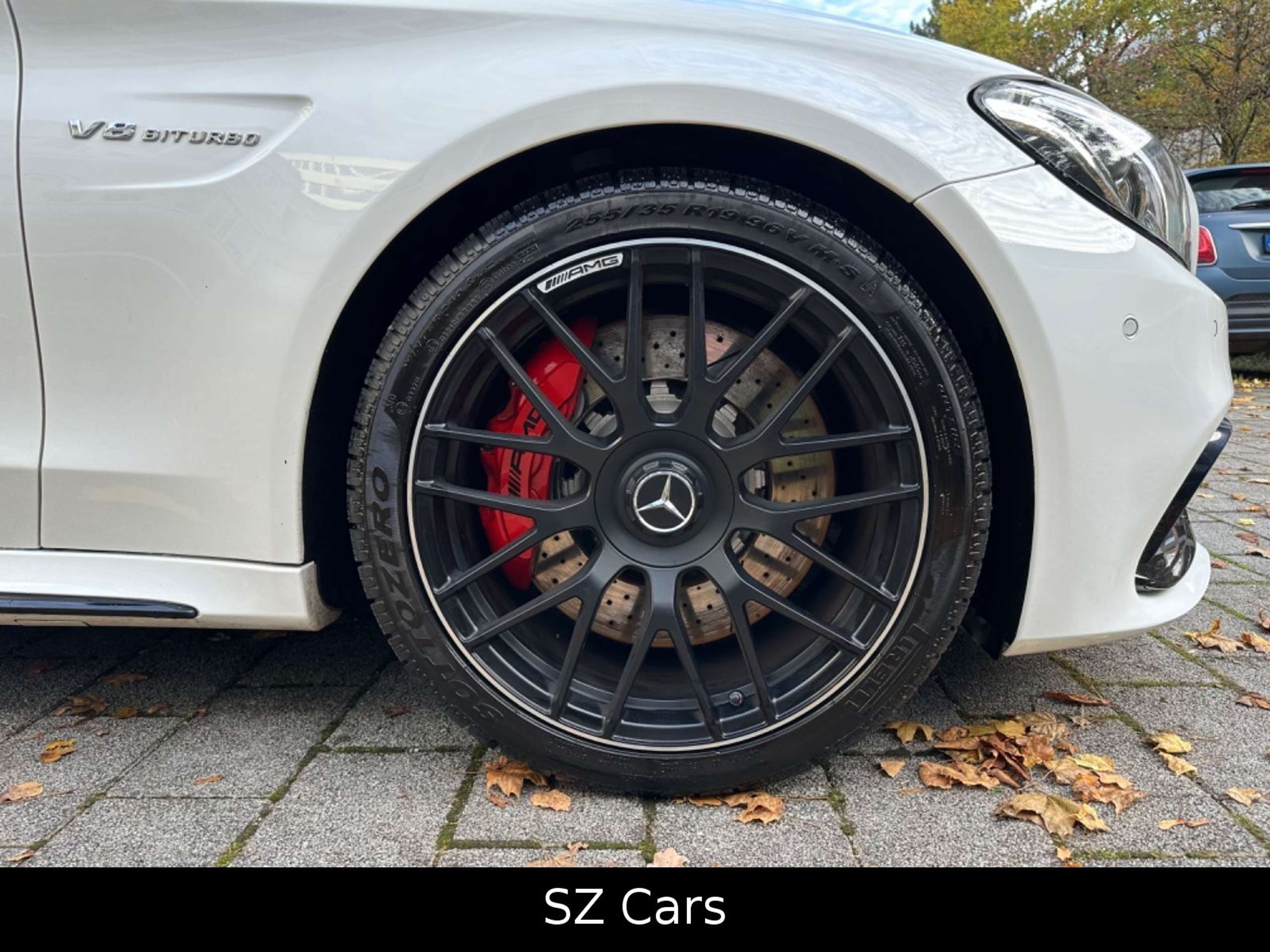 Mercedes-Benz - C 63 AMG