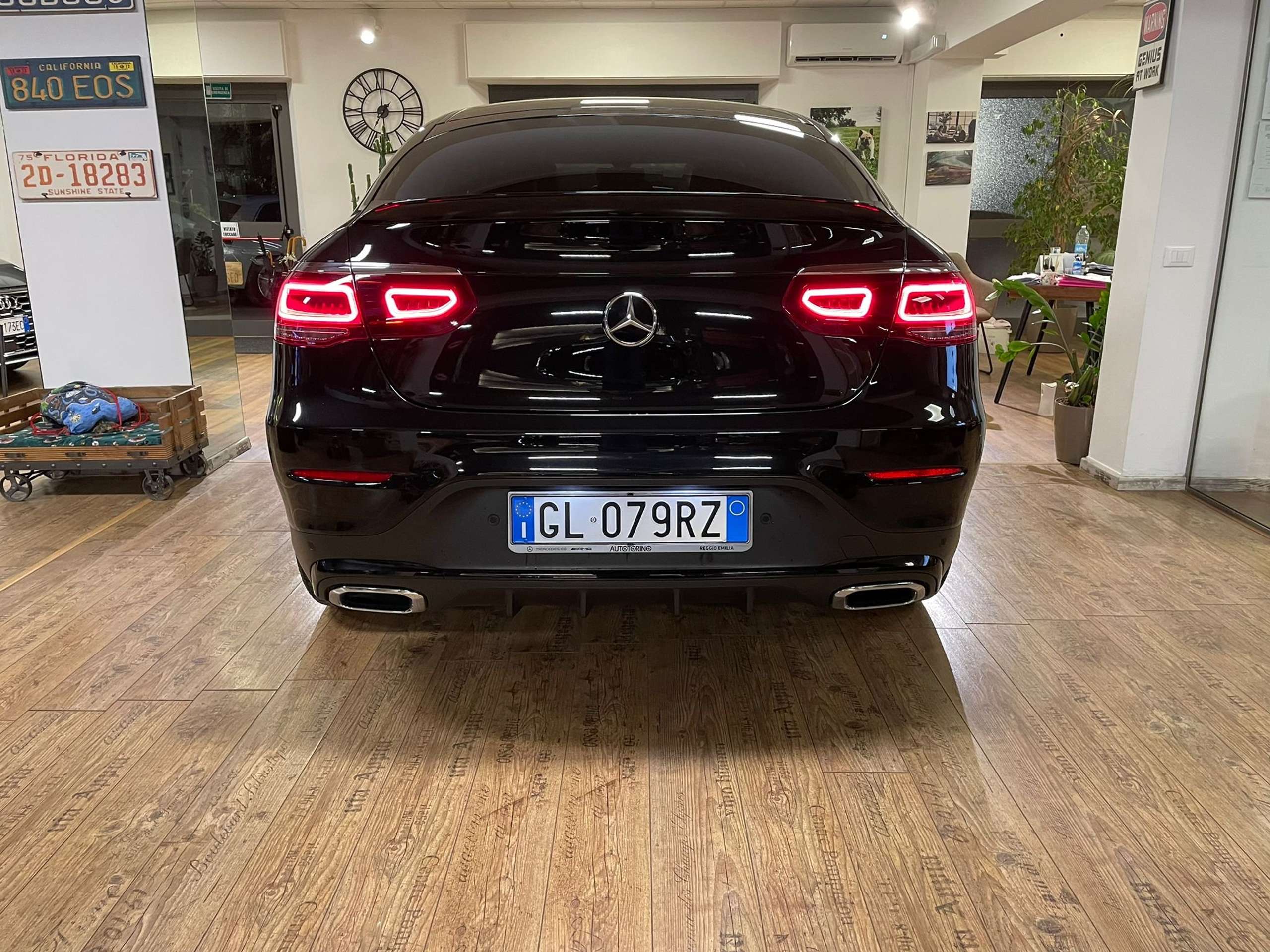 Mercedes-Benz - GLC 220