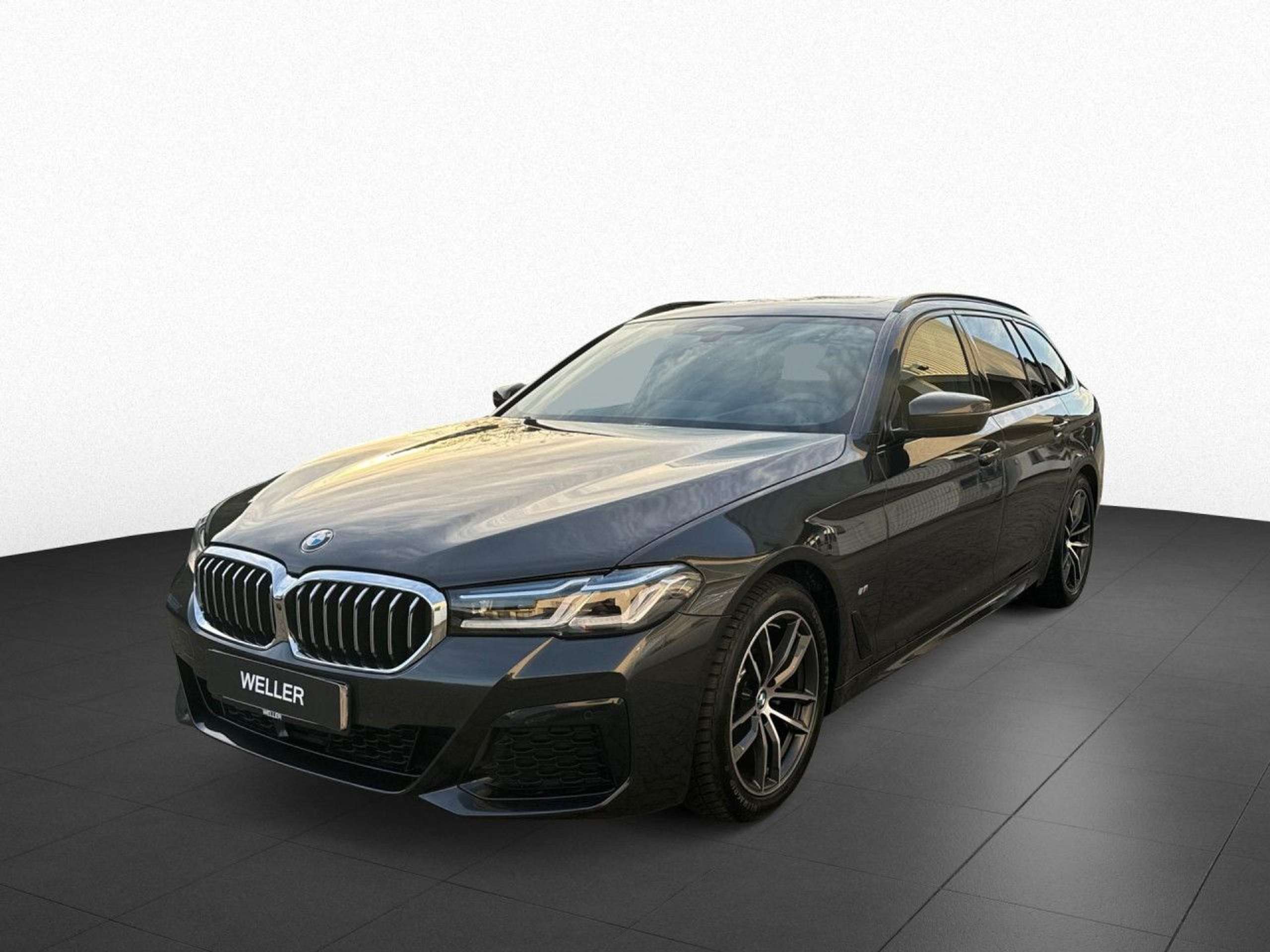 BMW - 520