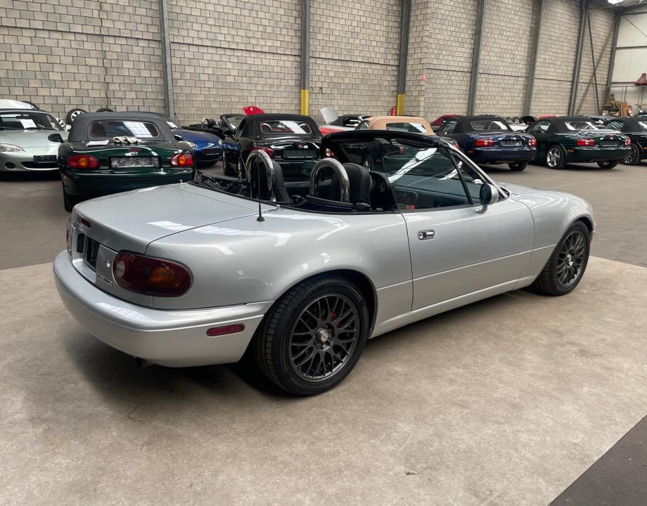 Mazda - Miata