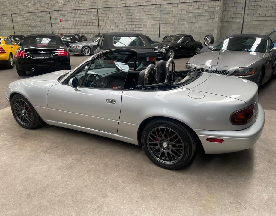 Mazda - Miata