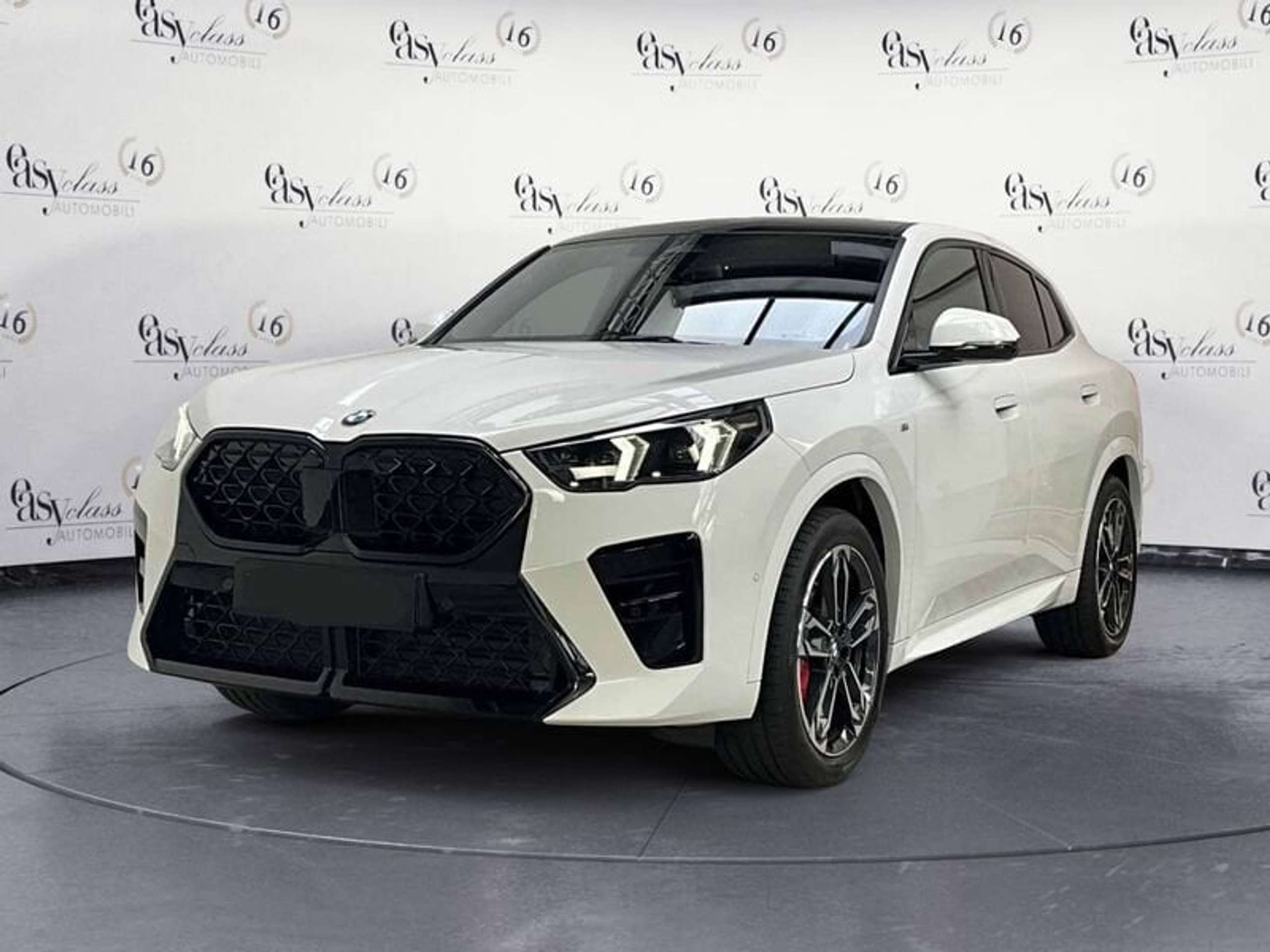 BMW - X2