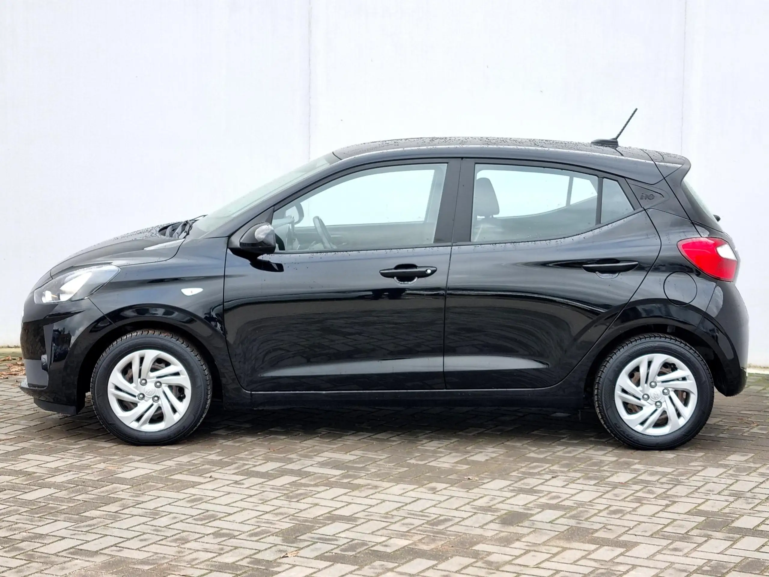 Hyundai - i10