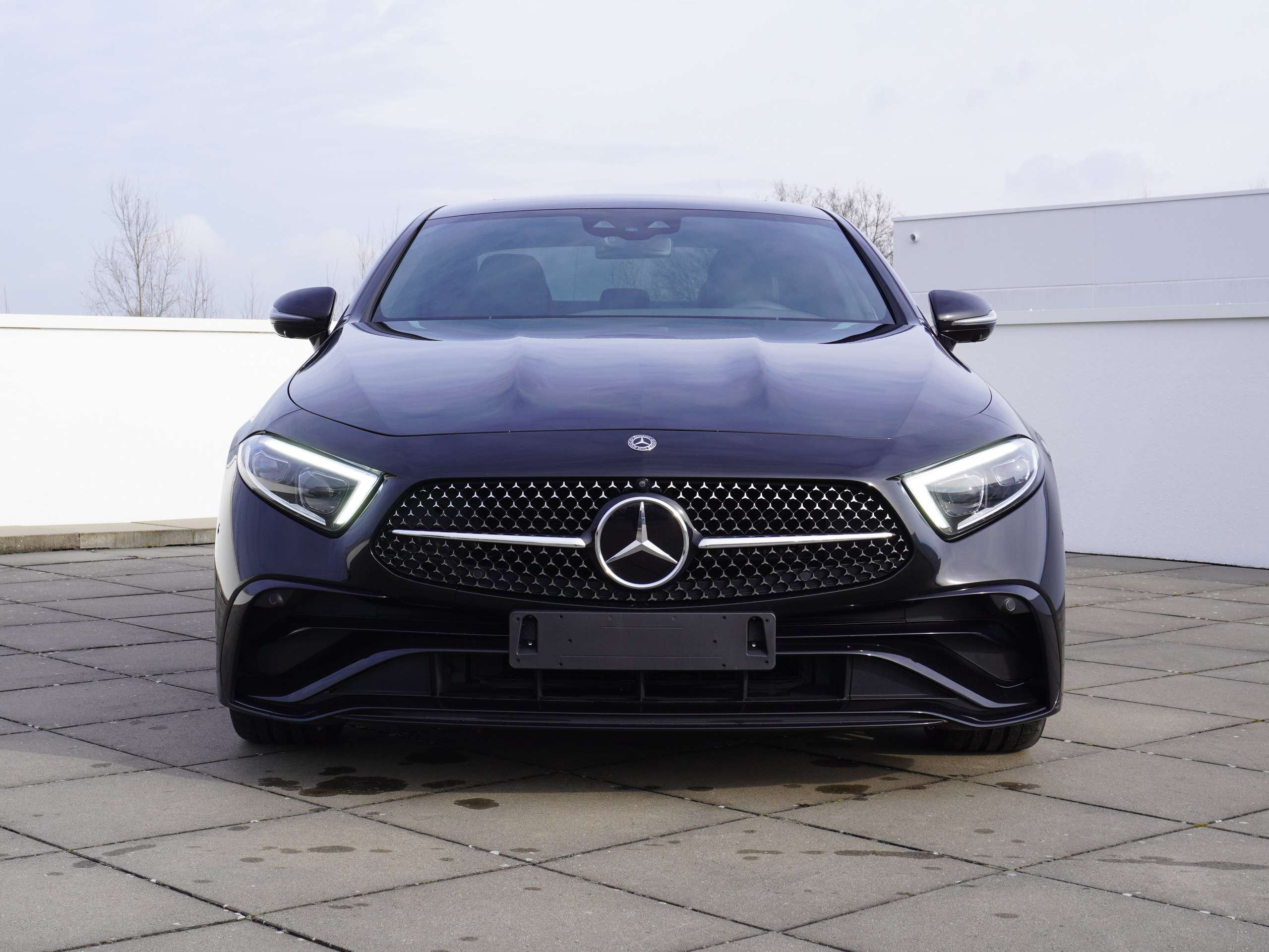 Mercedes-Benz - CLS 220