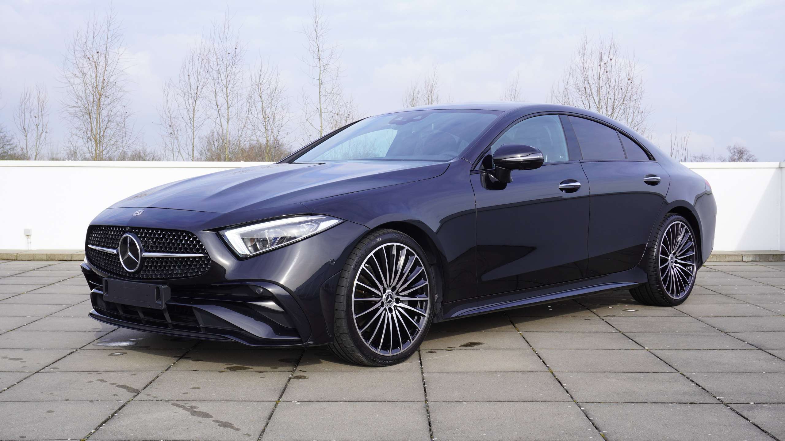 Mercedes-Benz - CLS 220