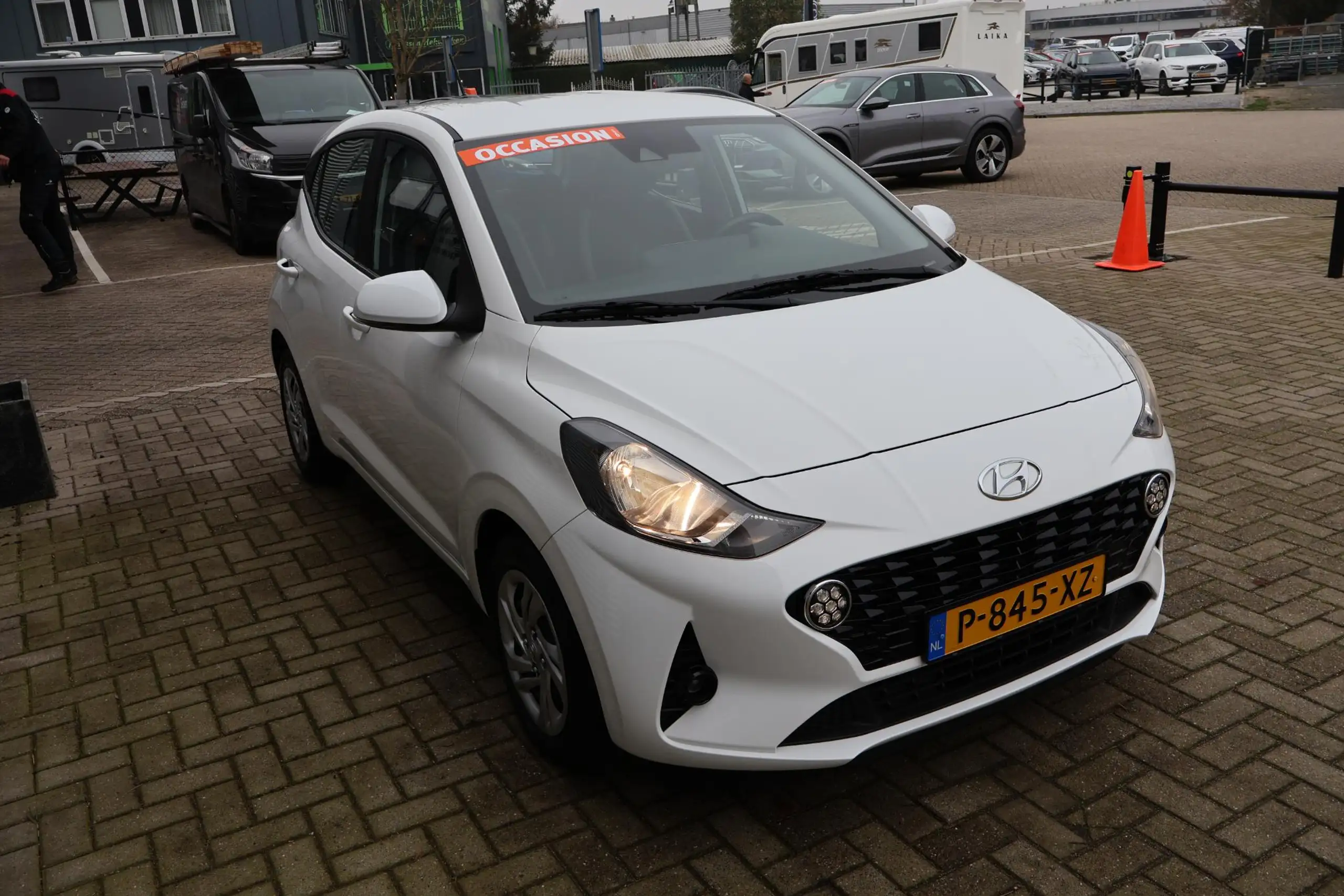 Hyundai - i10