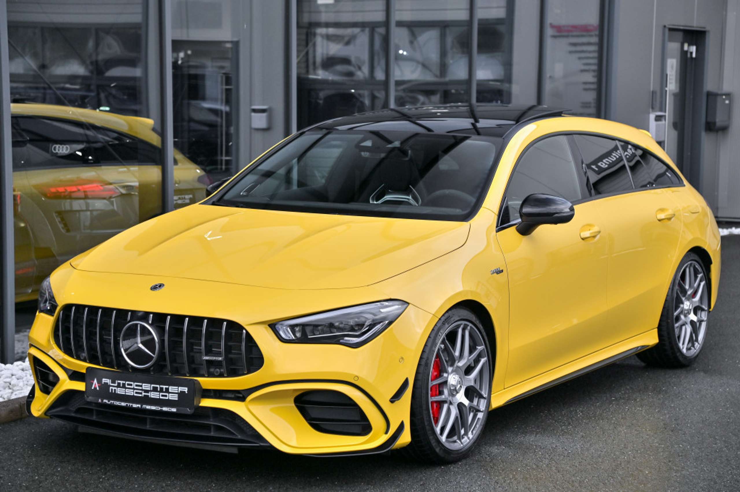 Mercedes-Benz - CLA 45 AMG