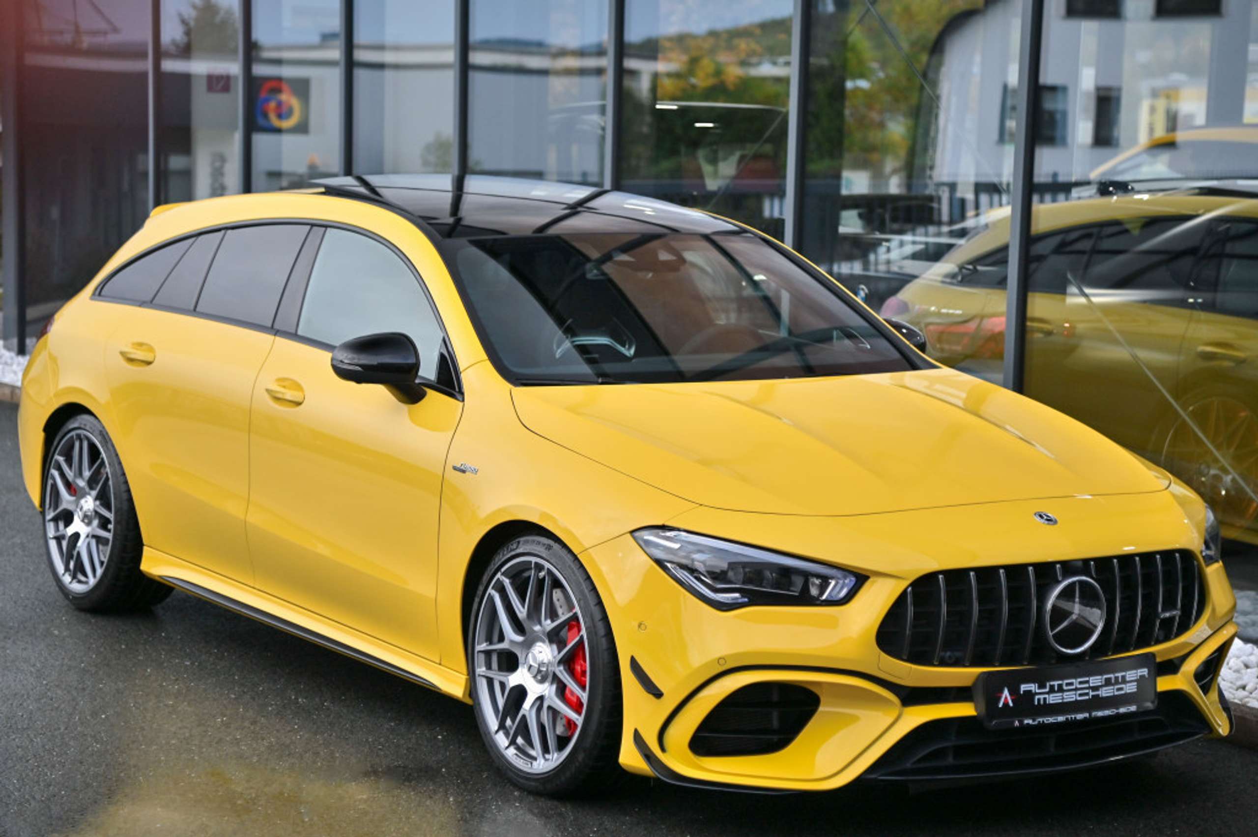 Mercedes-Benz - CLA 45 AMG