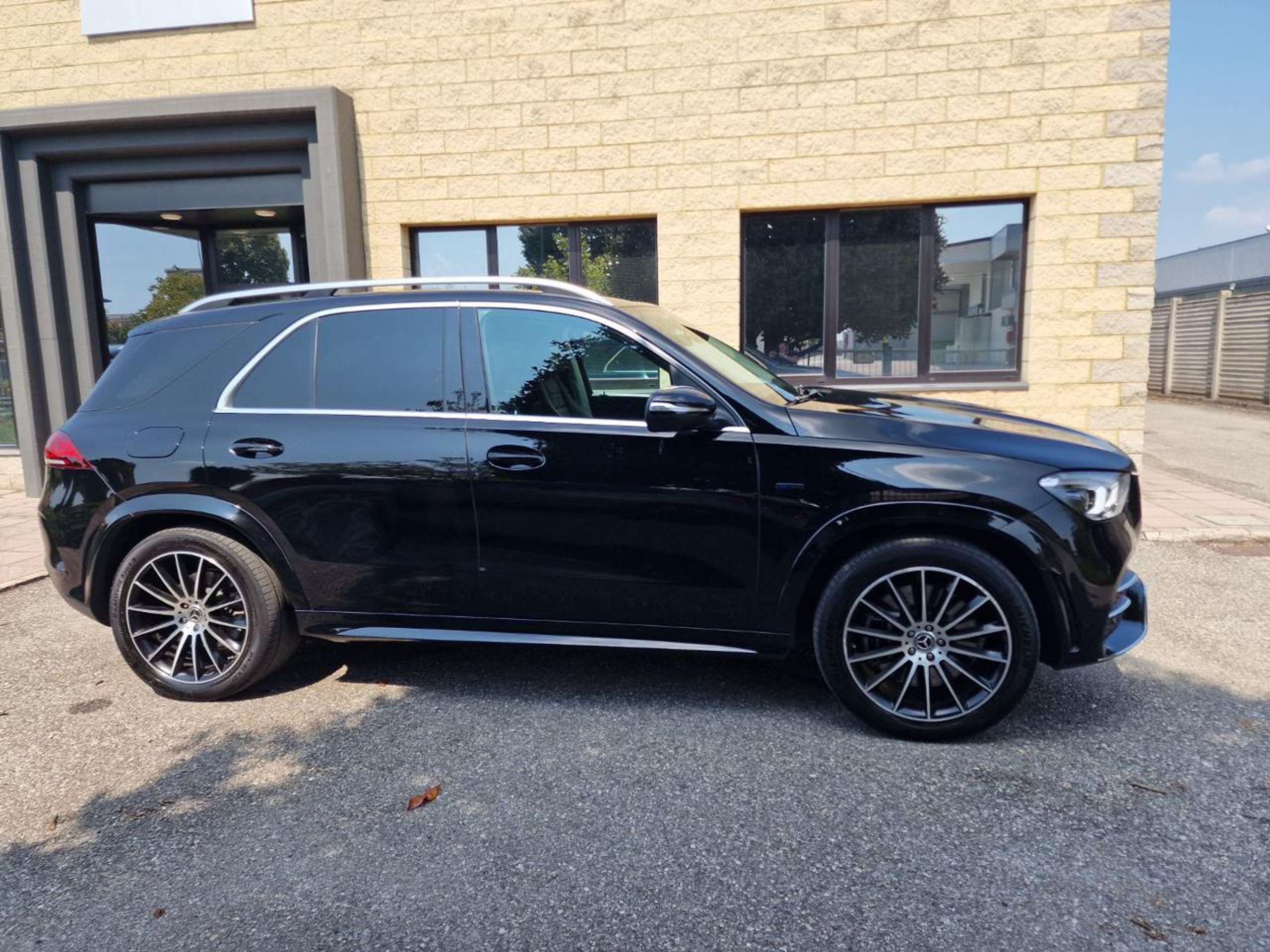 Mercedes-Benz - GLE 350