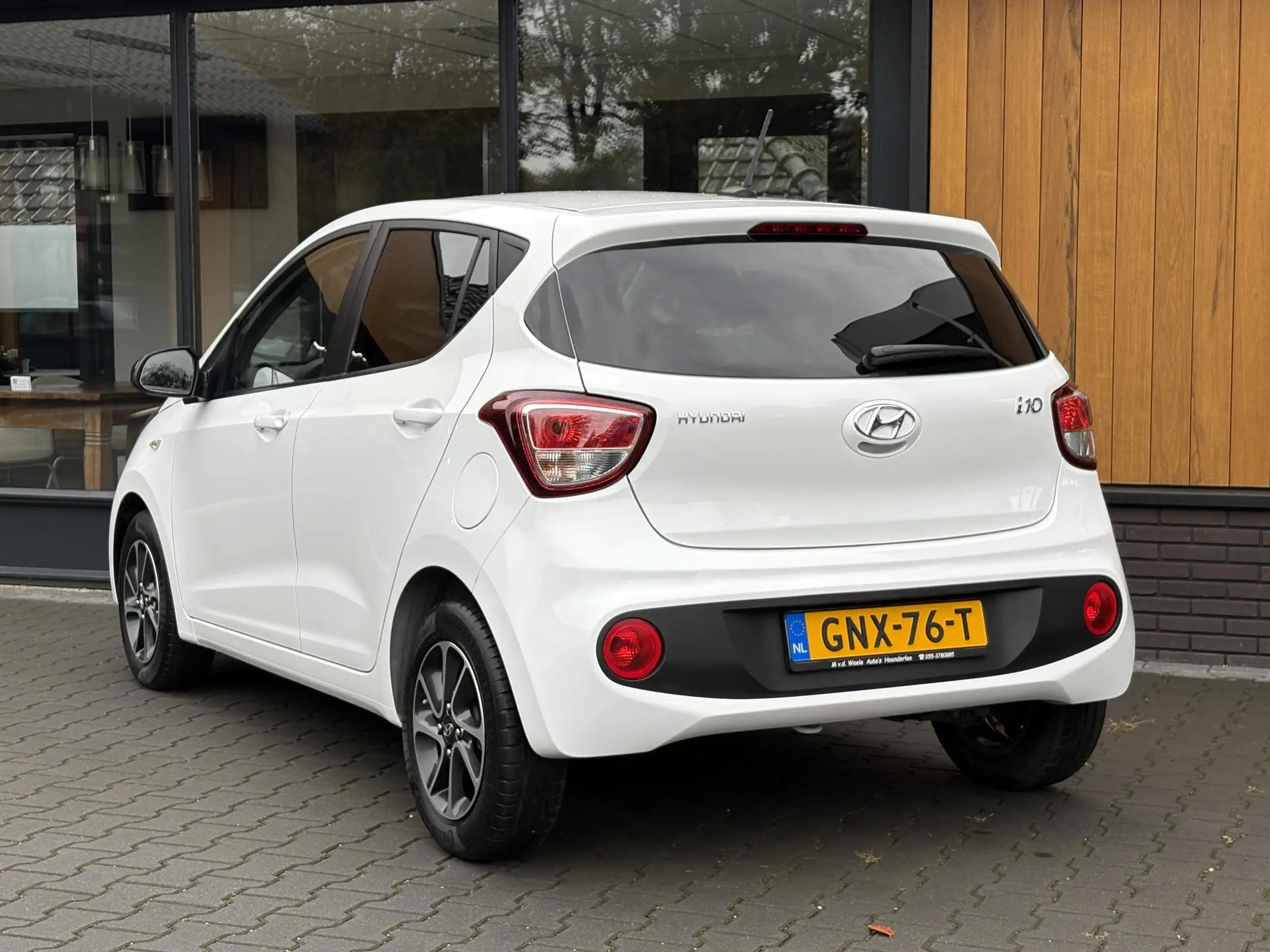 Hyundai - i10