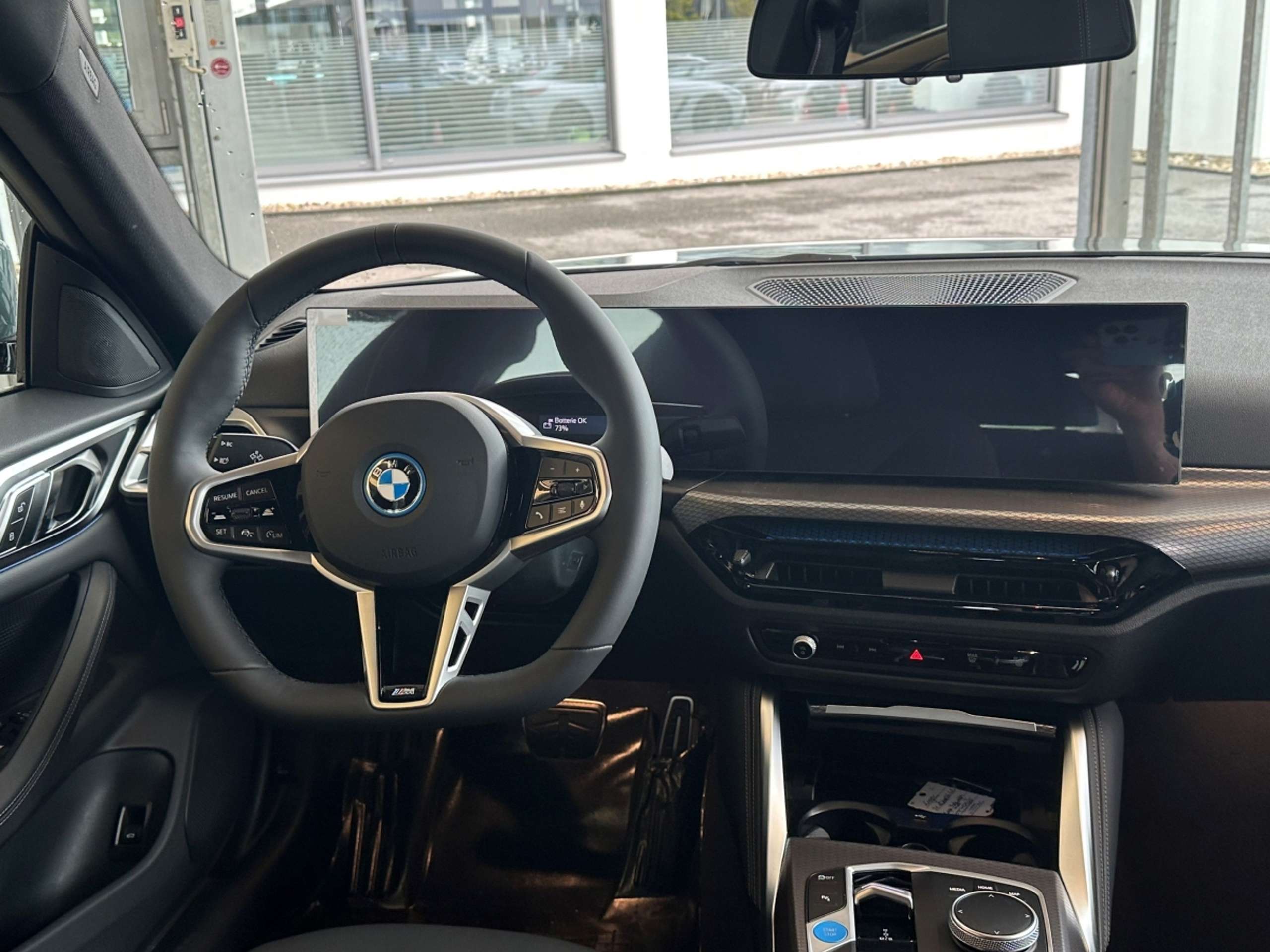 BMW - i4