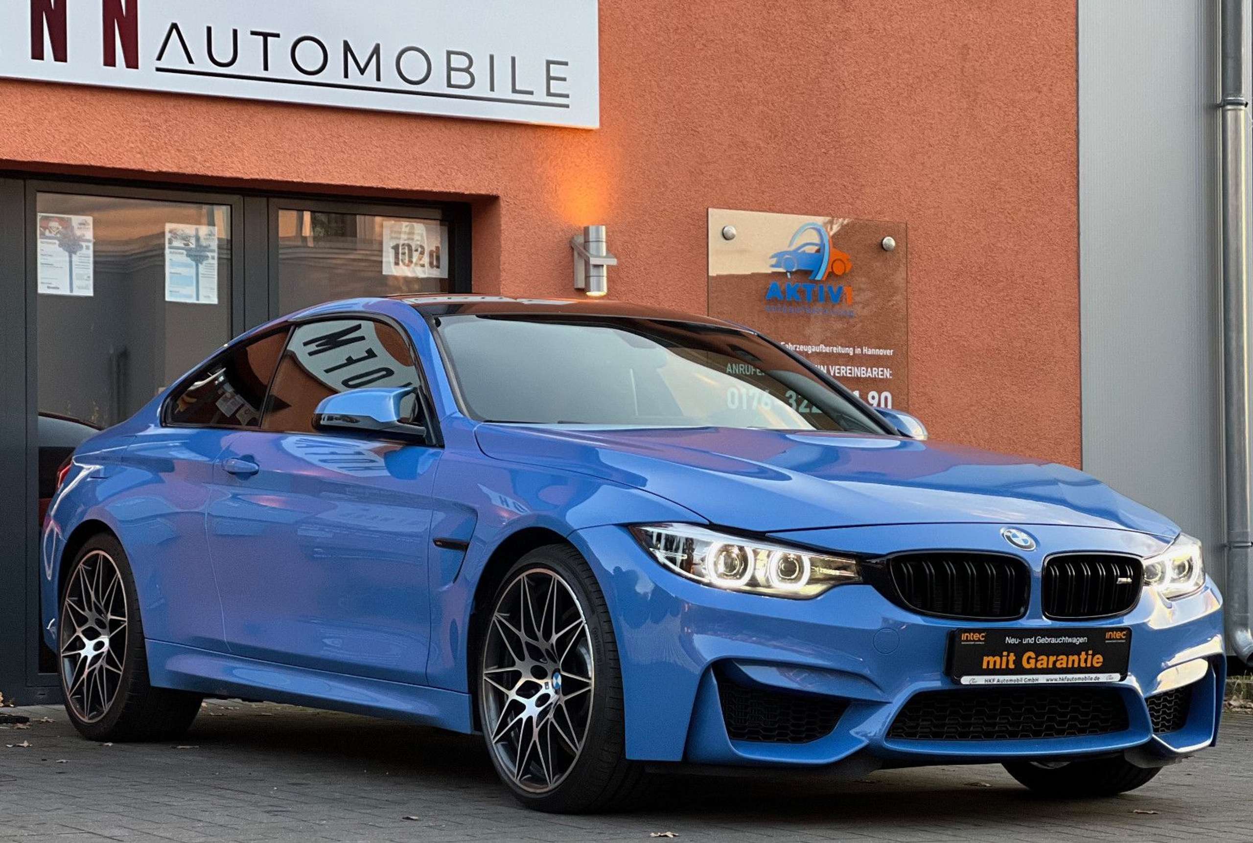 BMW - M4