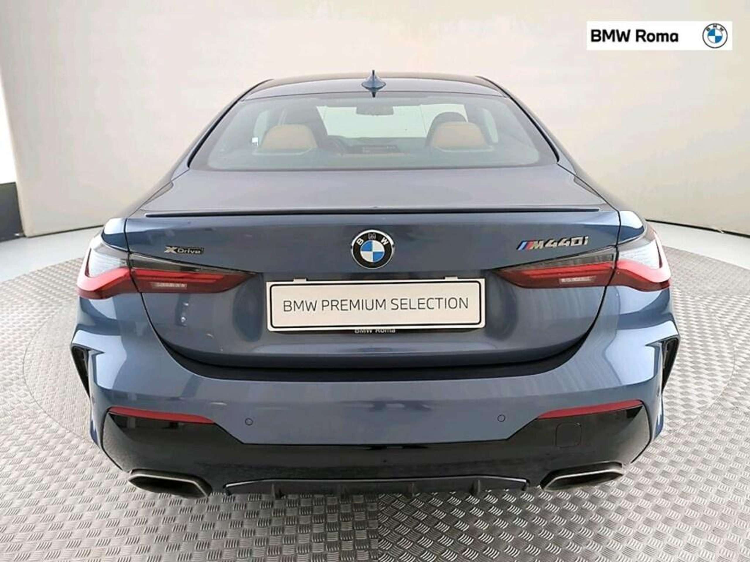 BMW - 440