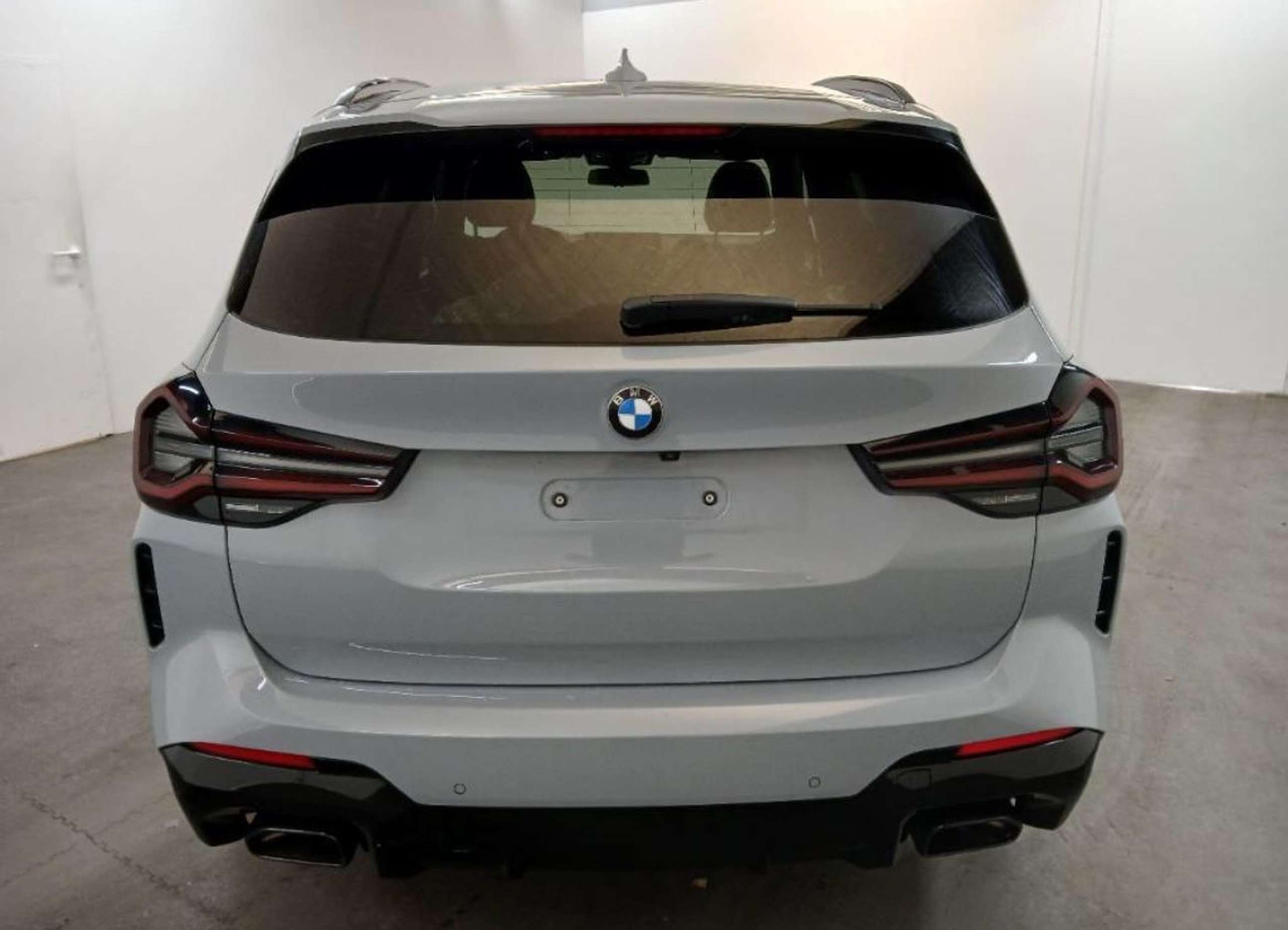 BMW - X3