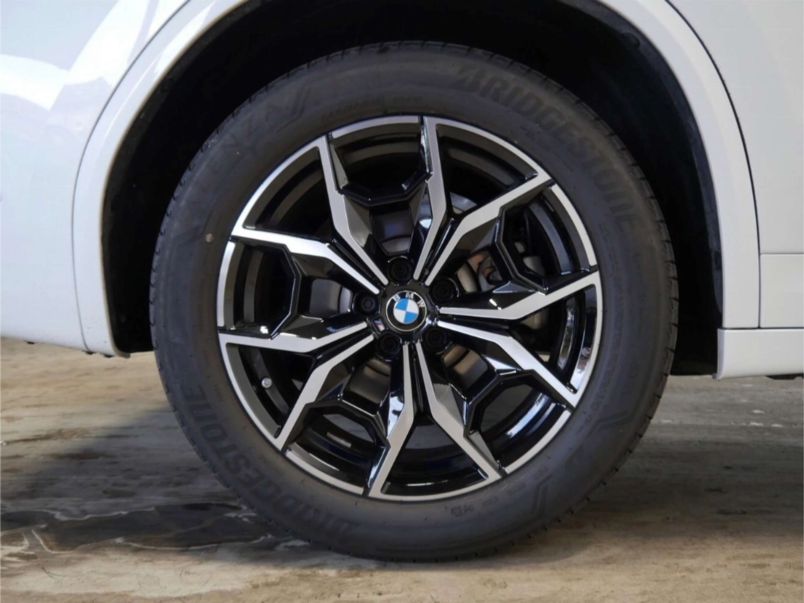 BMW - X3