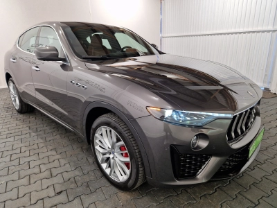 Maserati - Levante