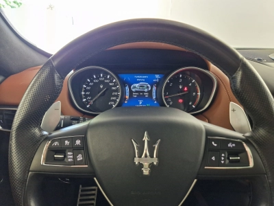 Maserati - Levante