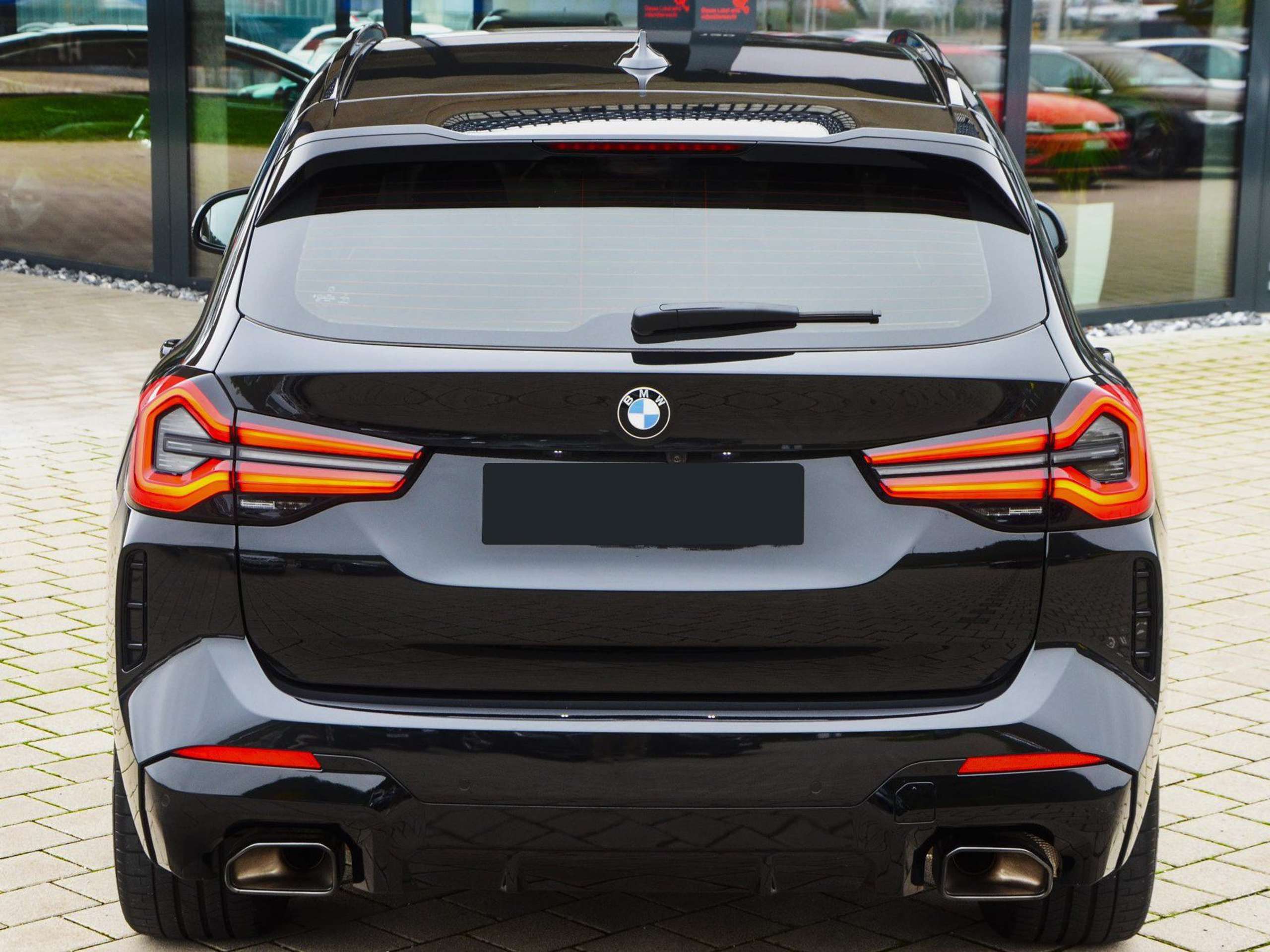 BMW - X3