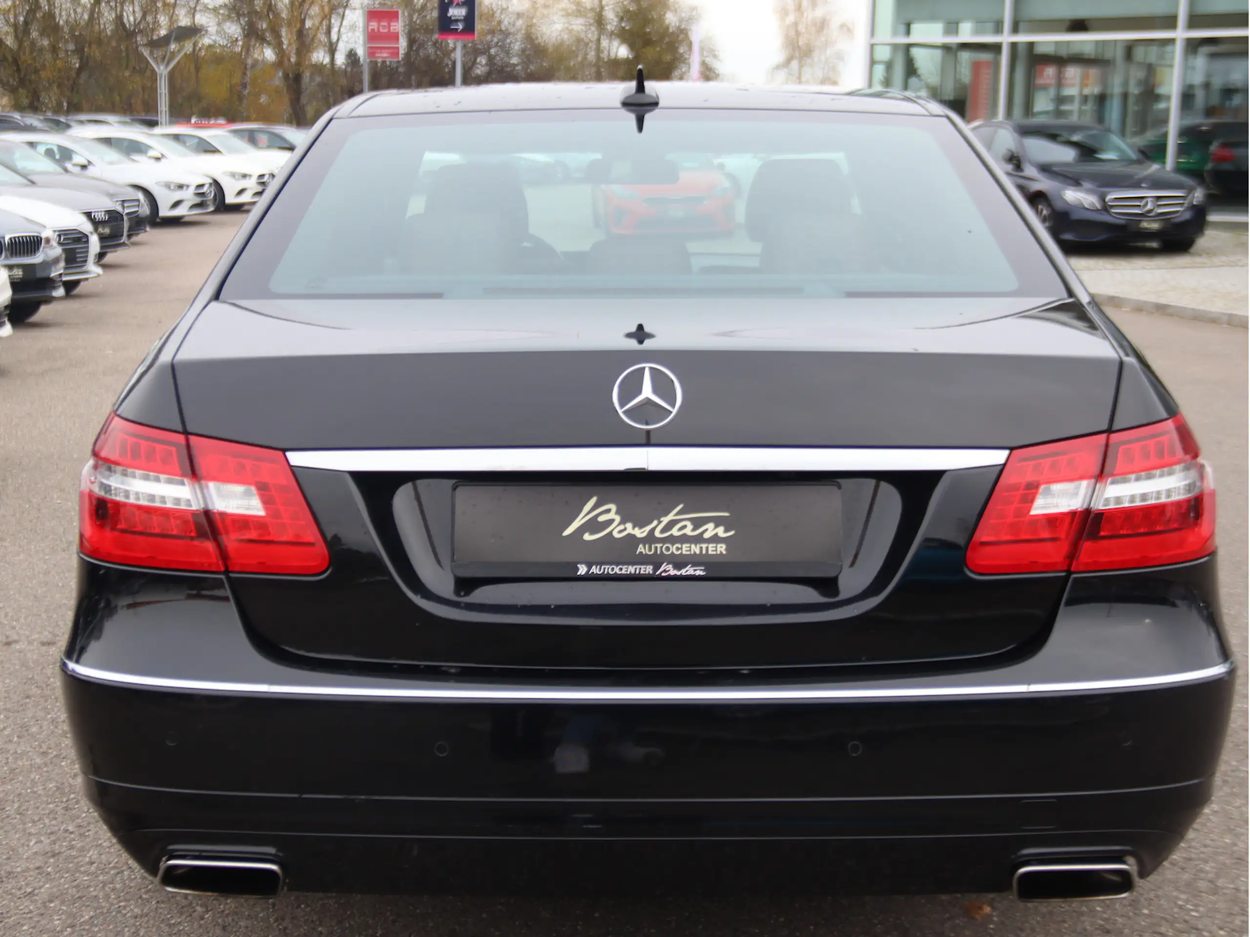 Mercedes-Benz - E 500