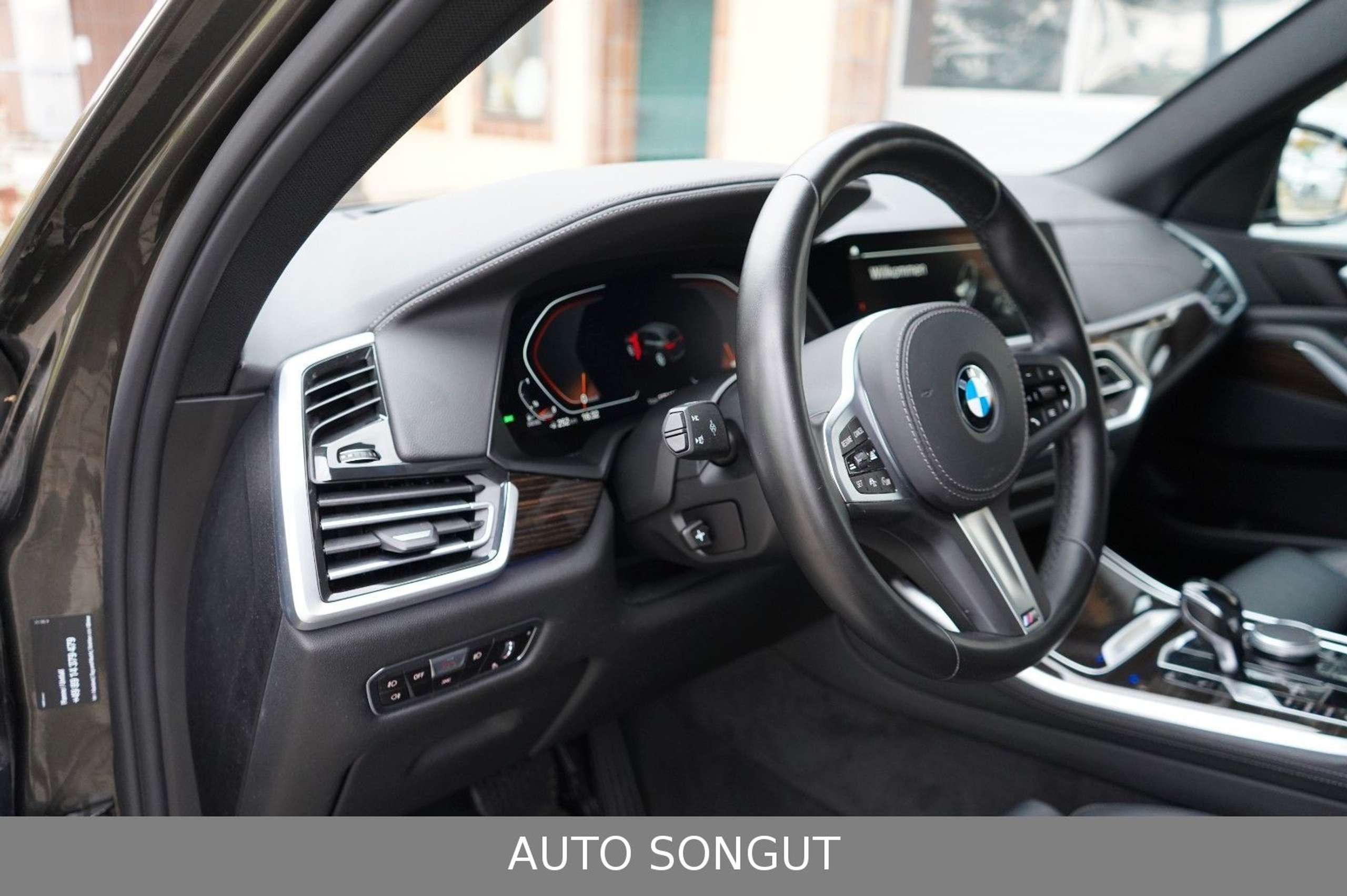 BMW - X5