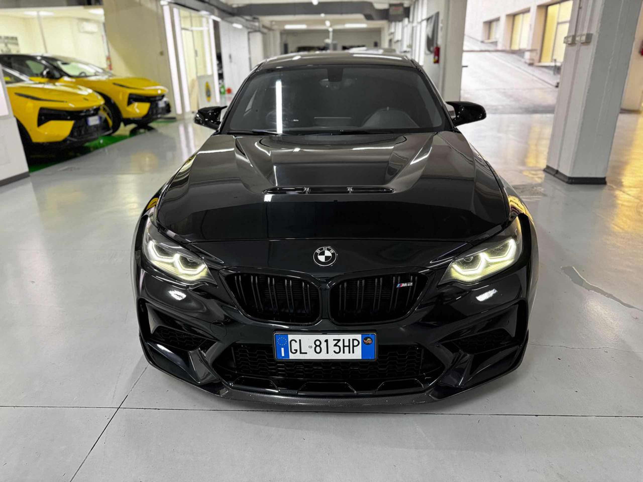 BMW - M2