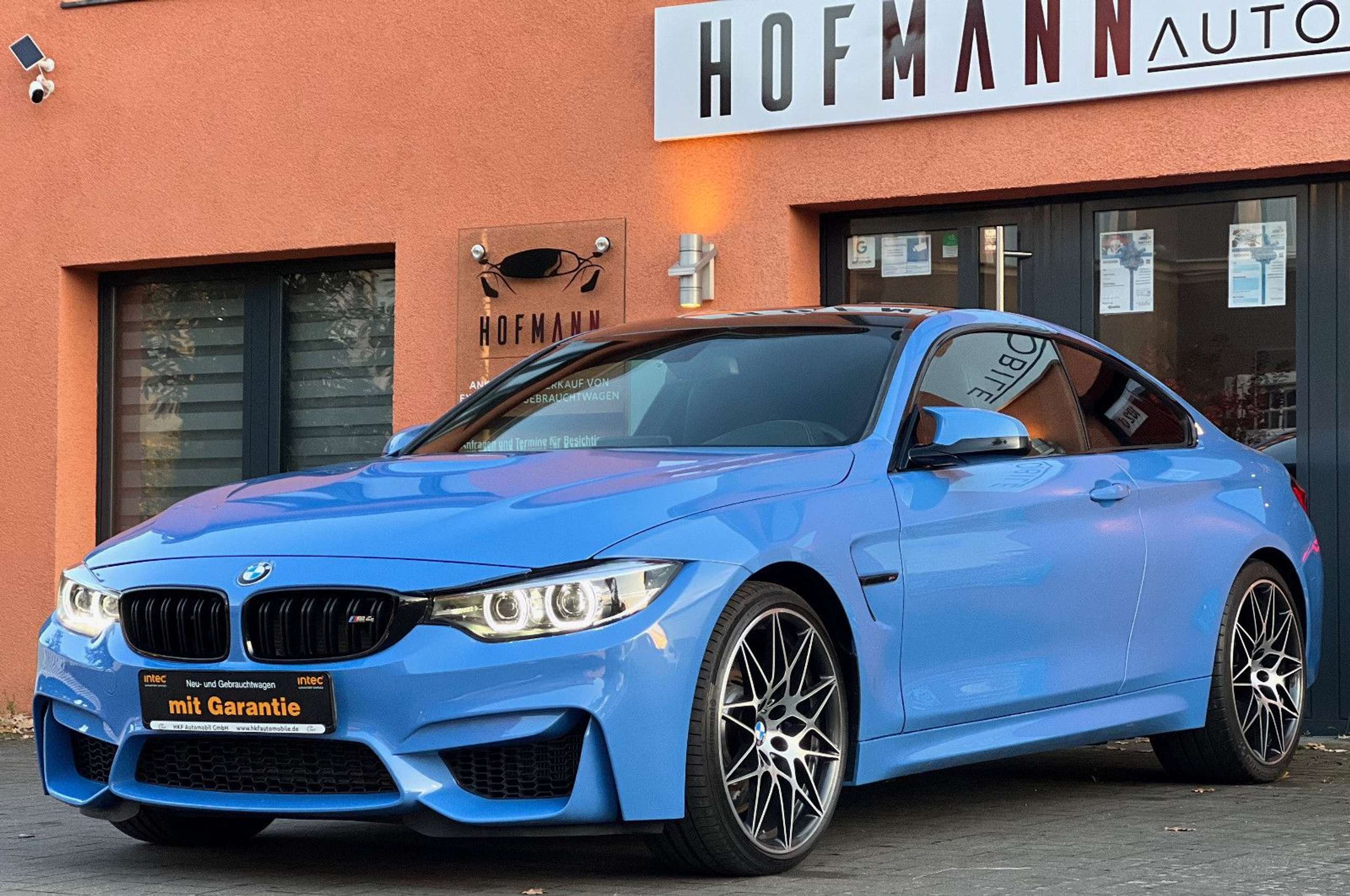 BMW - M4