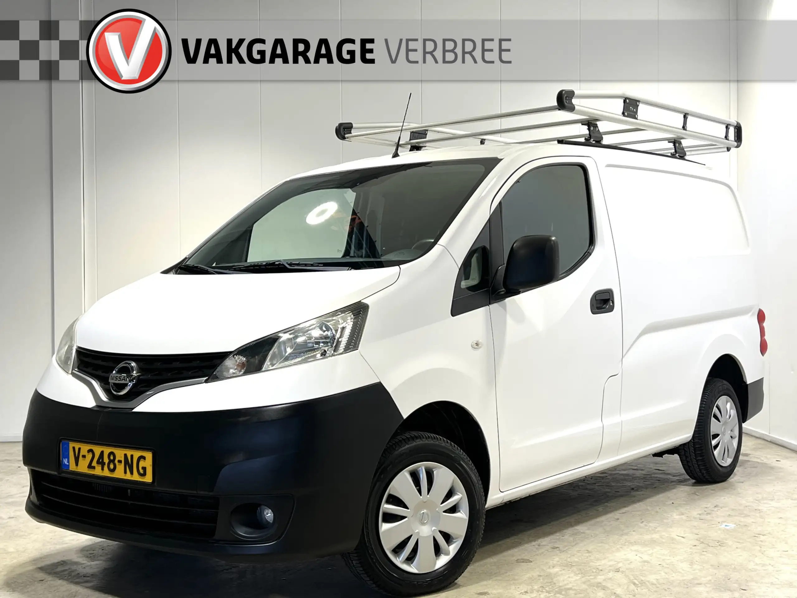 Nissan - NV200