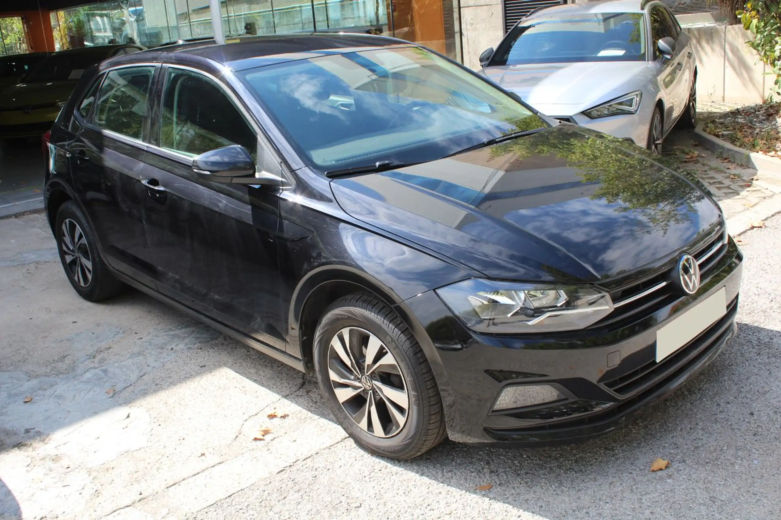 Volkswagen - Polo