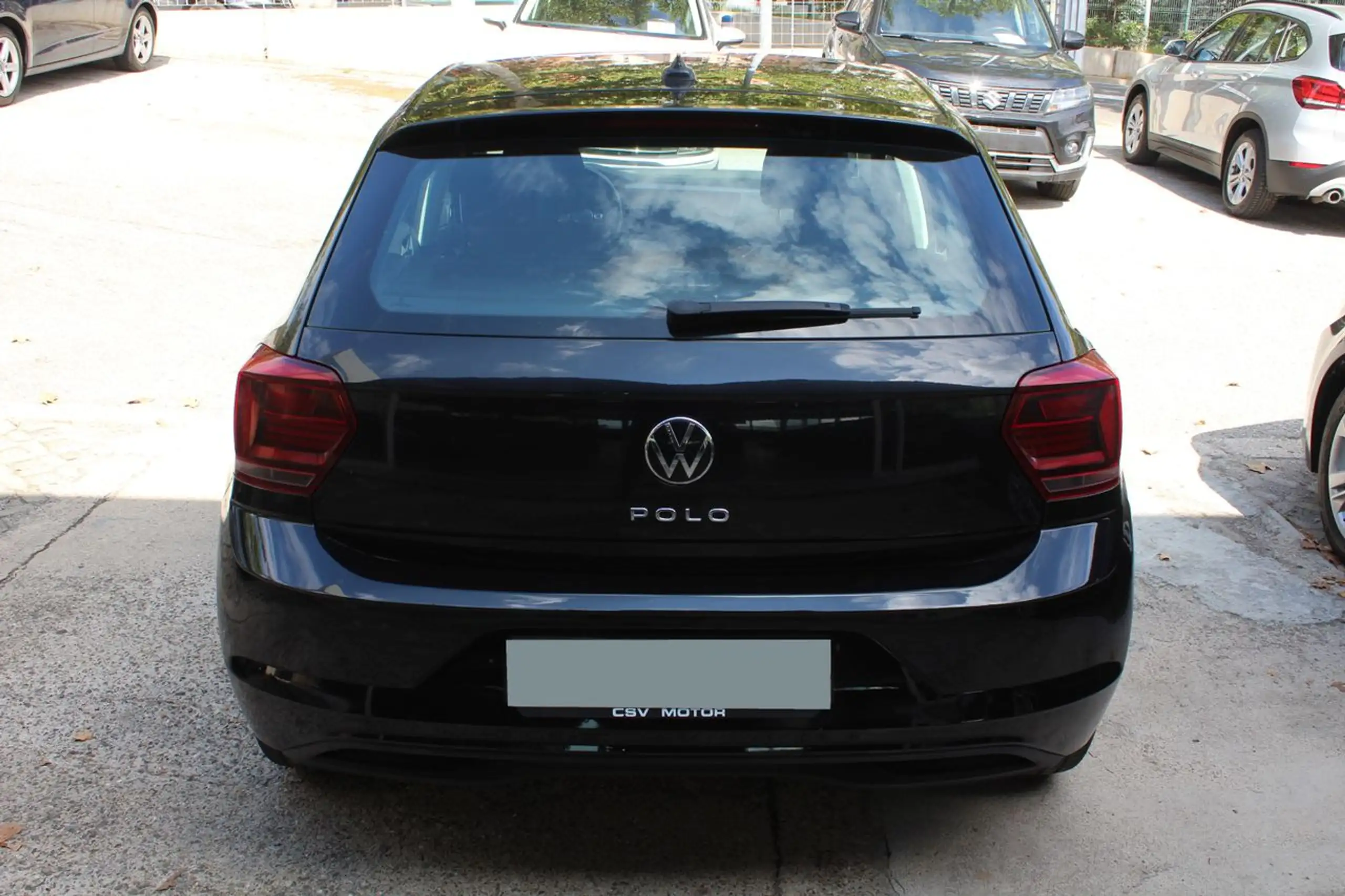 Volkswagen - Polo