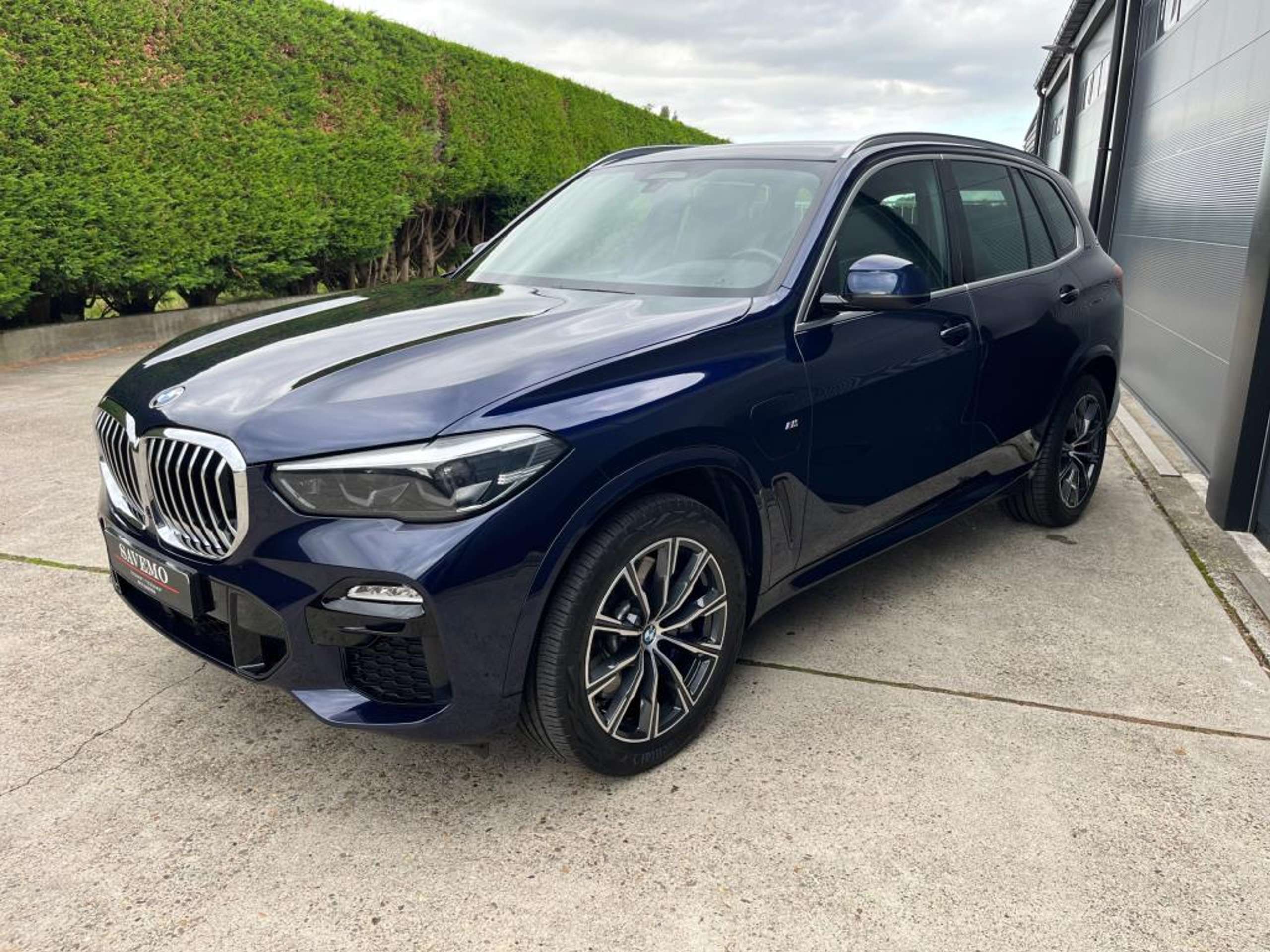 BMW - X5