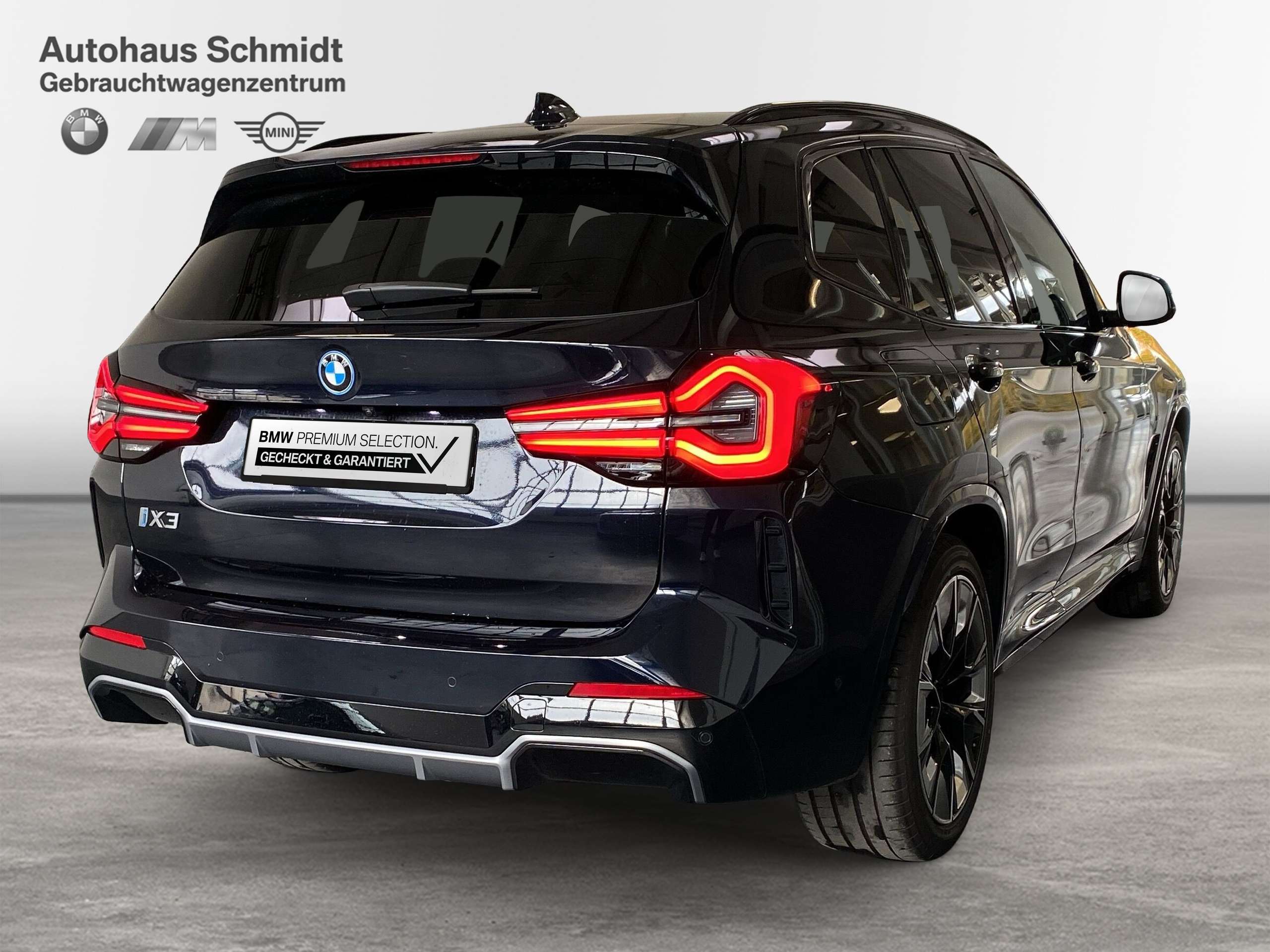 BMW - iX3