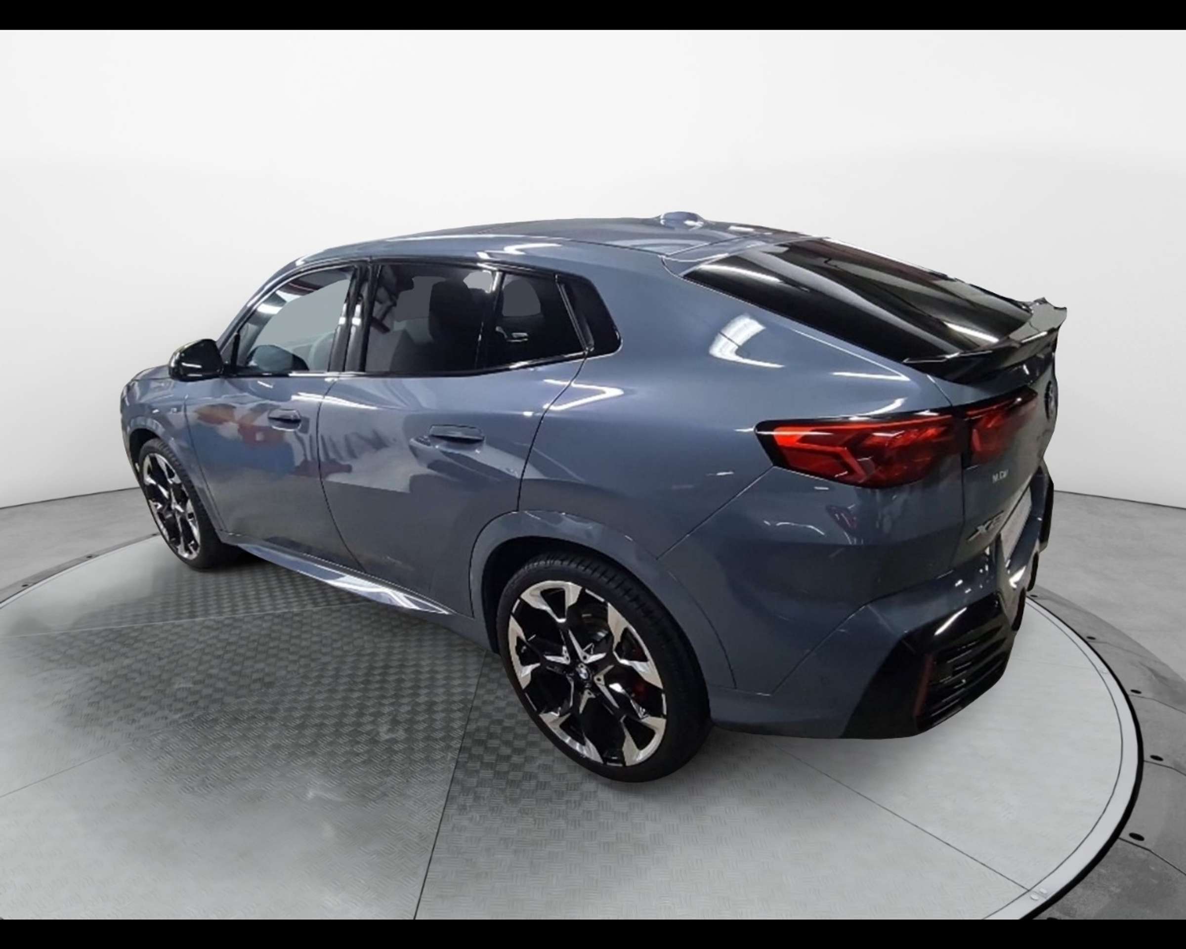 BMW - X2