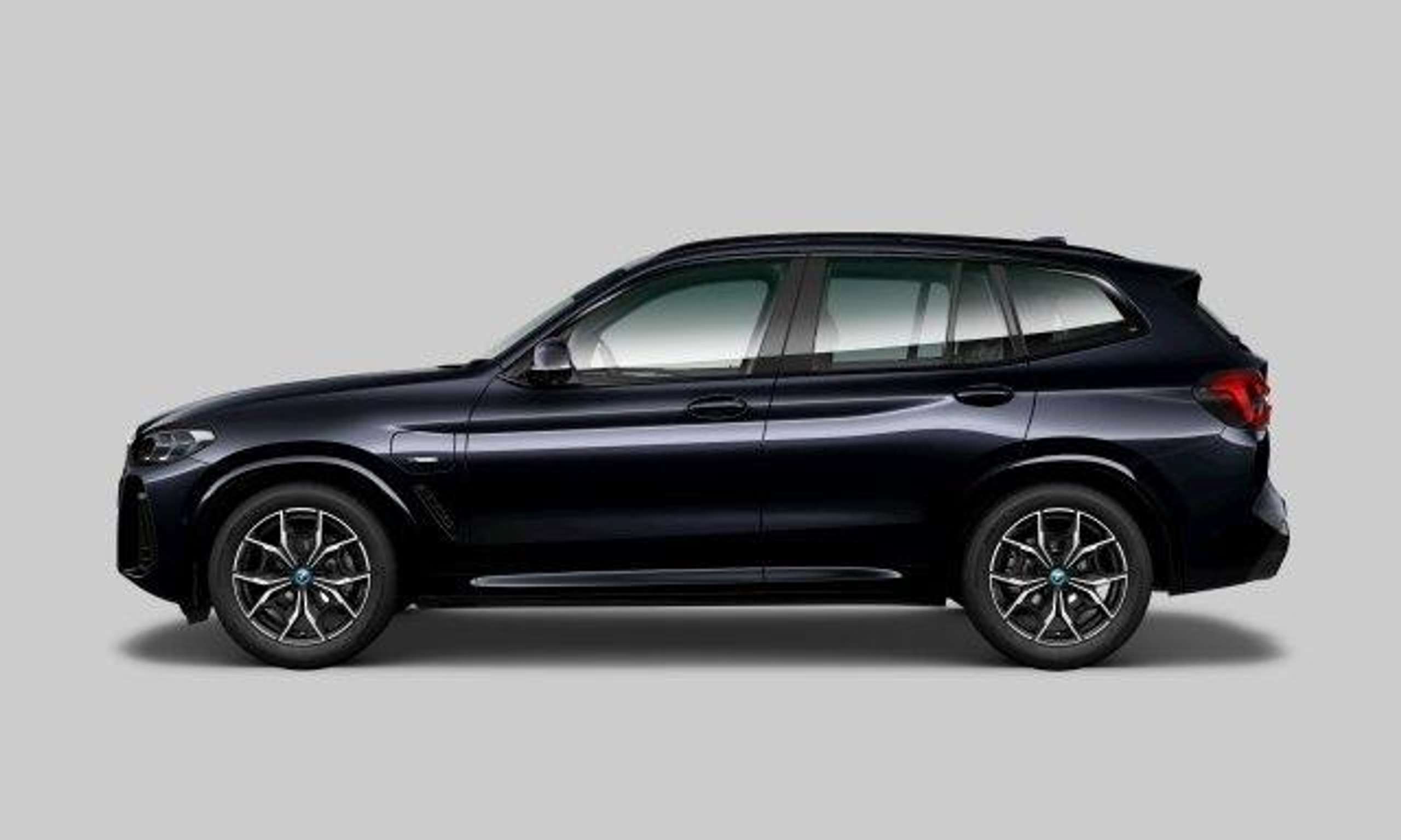 BMW - X3