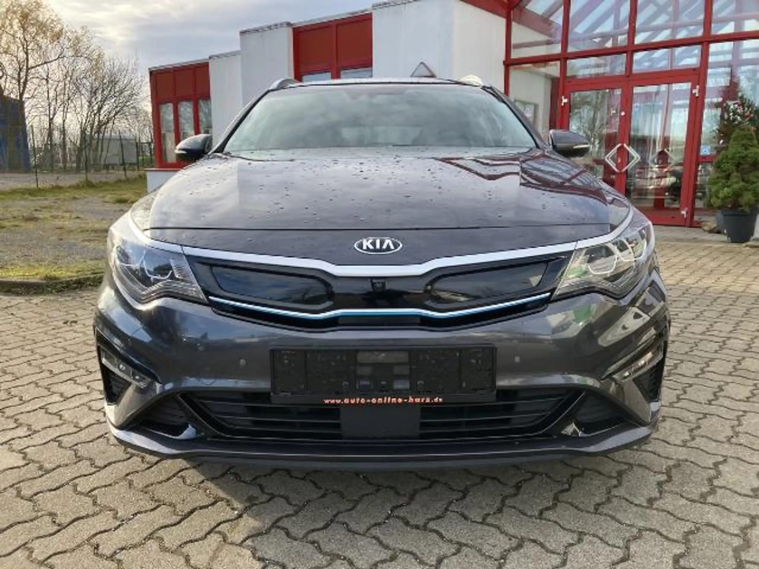 Kia - Optima