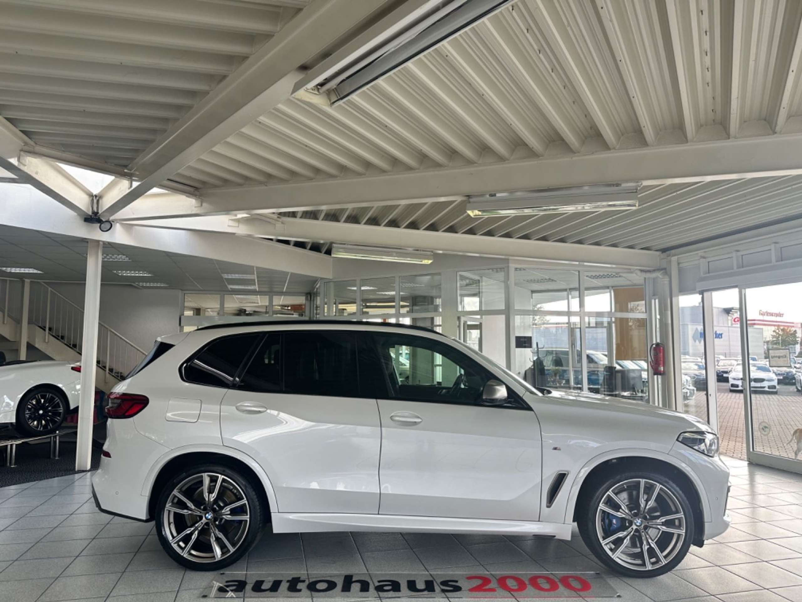 BMW - X5 M