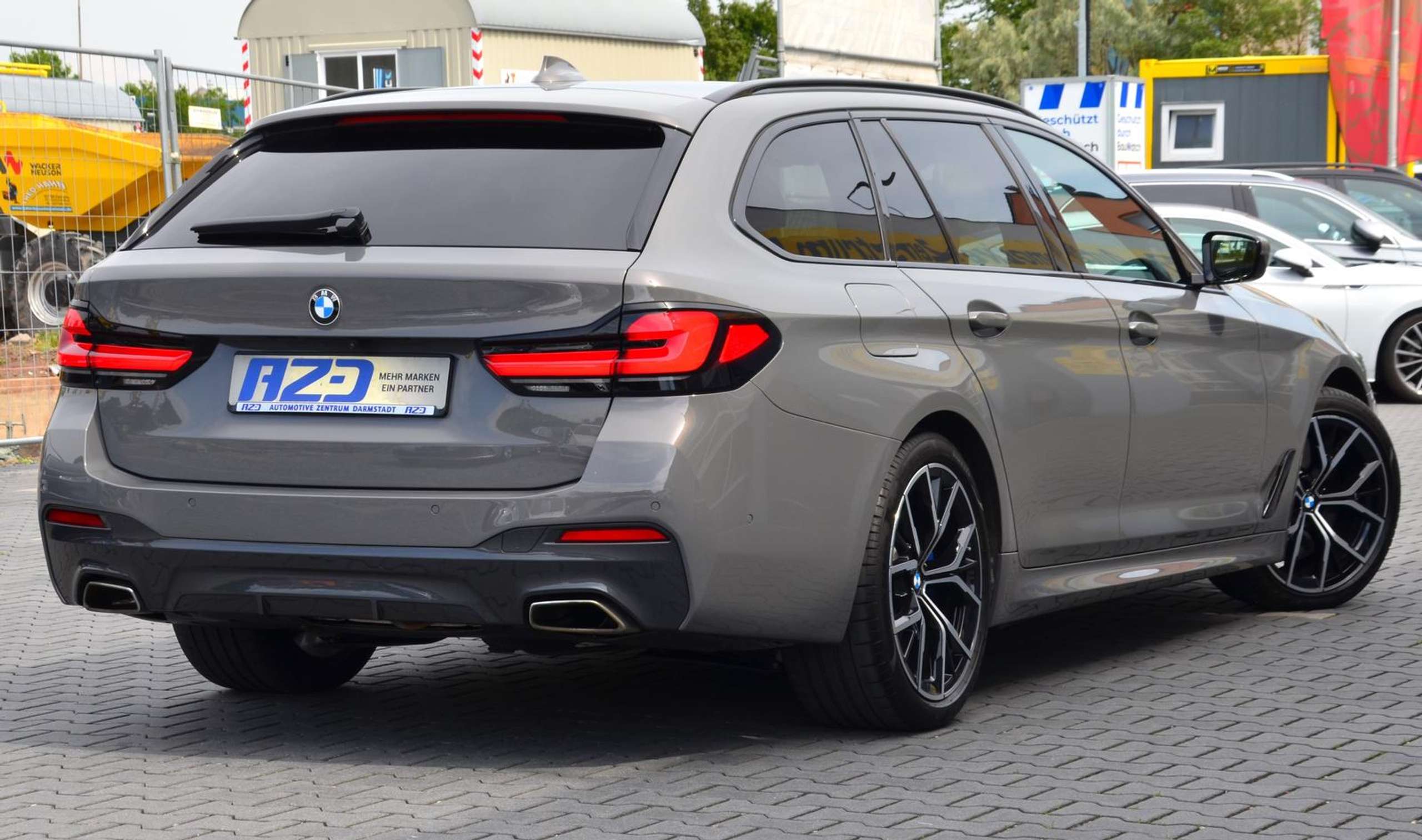 BMW - 540