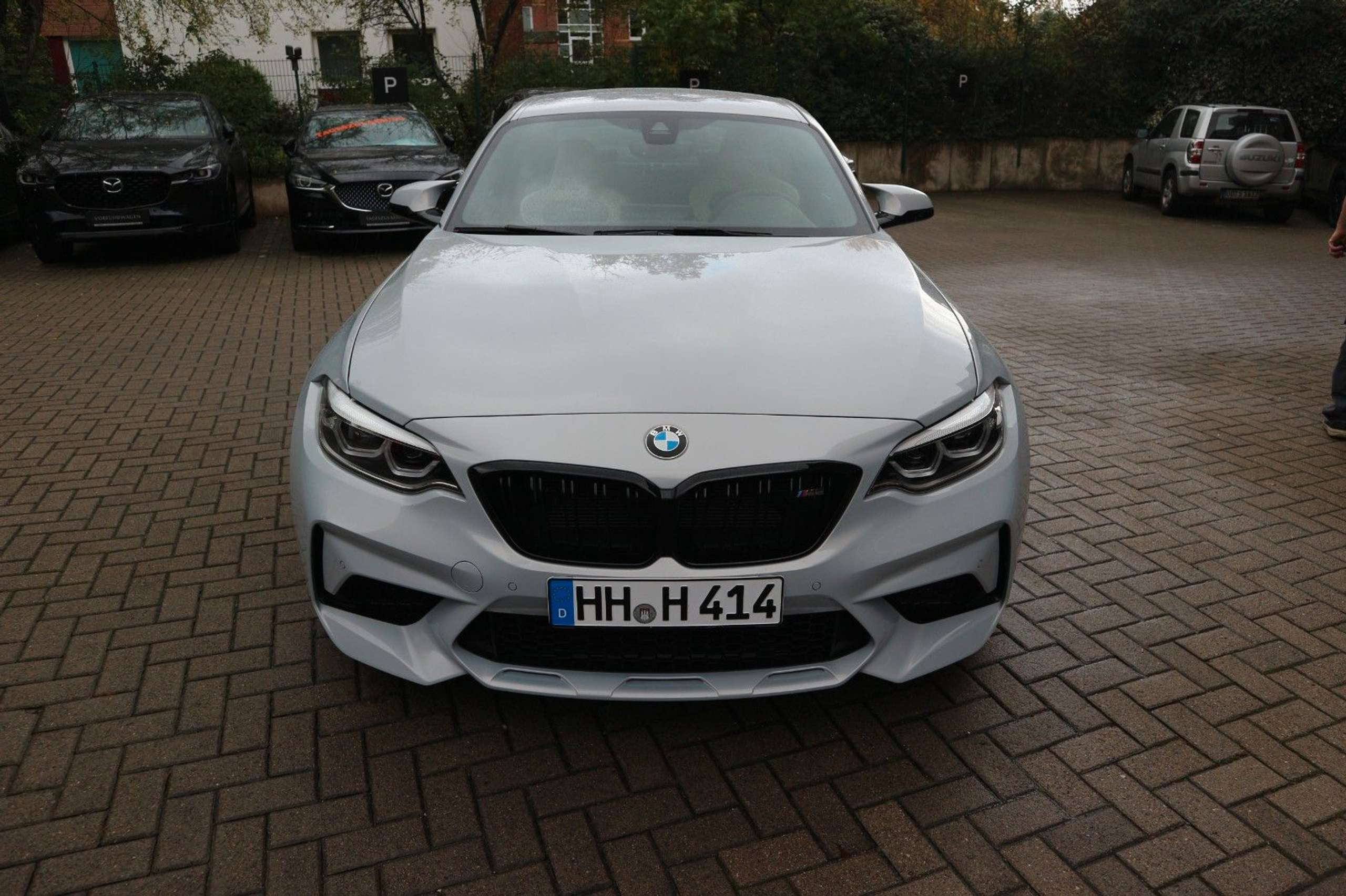 BMW - M2