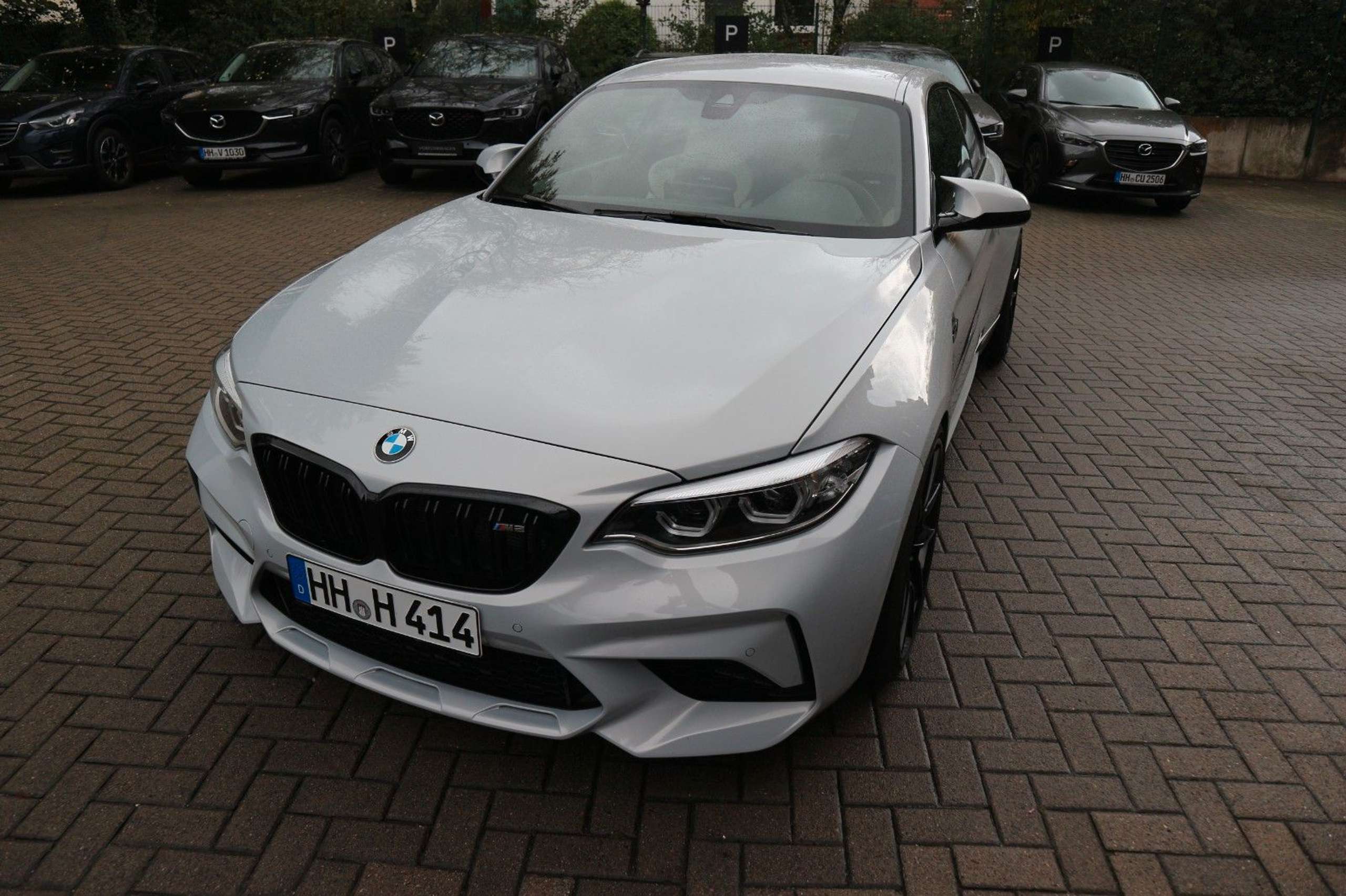 BMW - M2