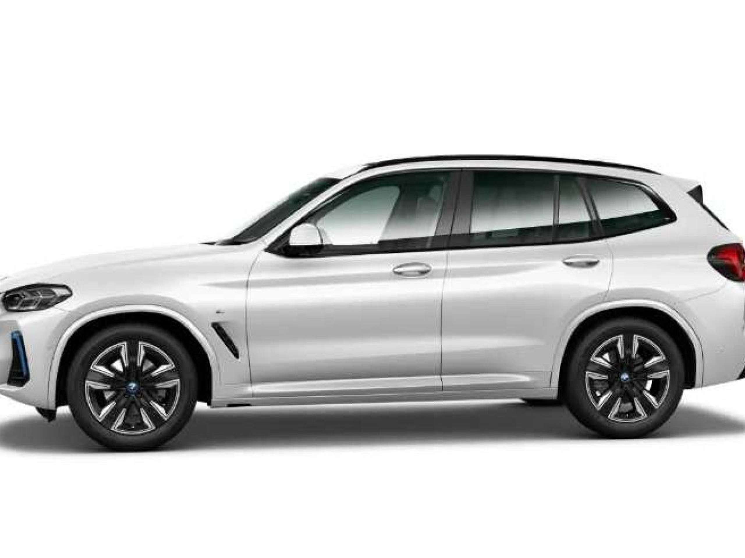 BMW - iX3