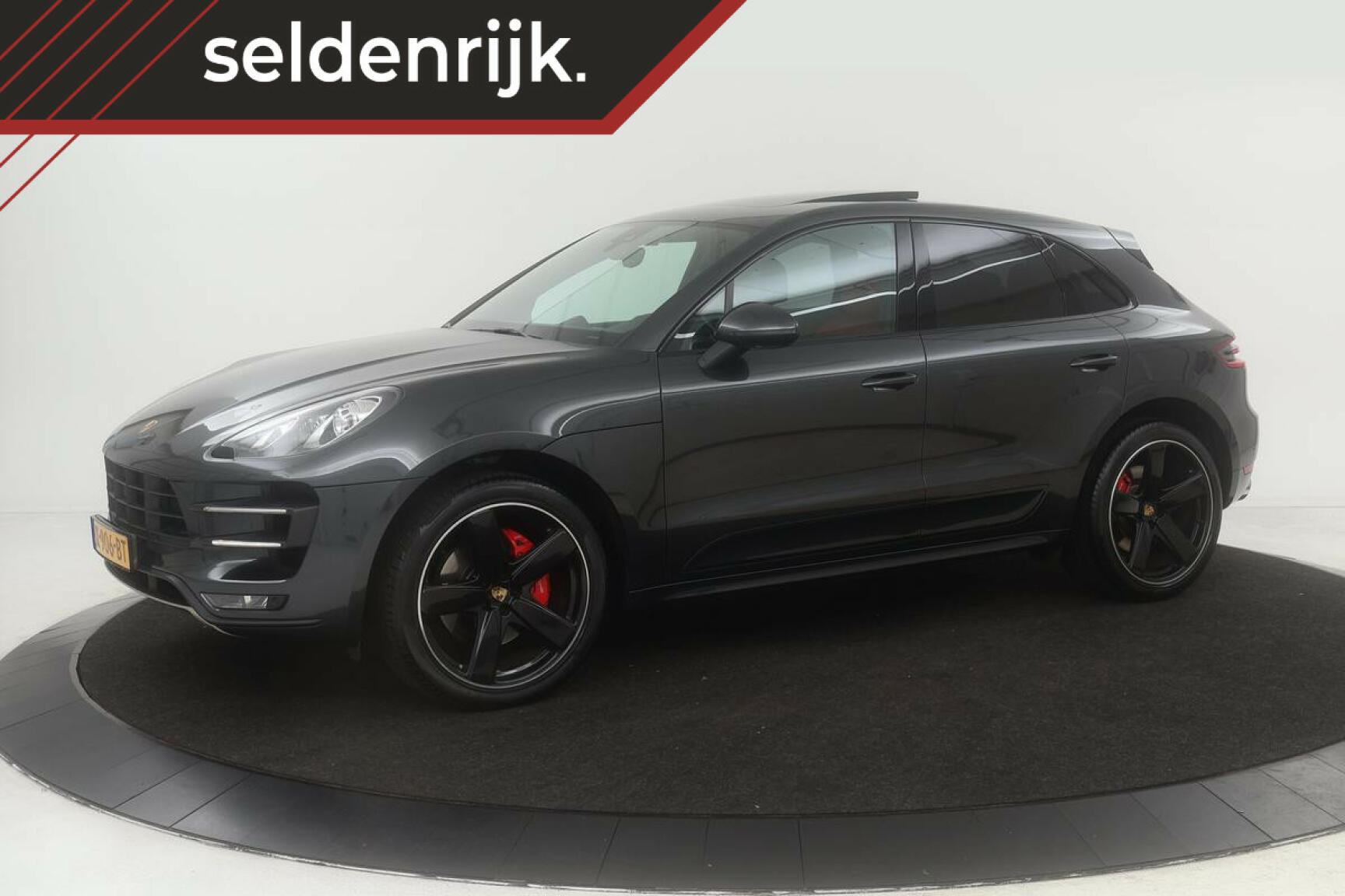 Porsche - Macan