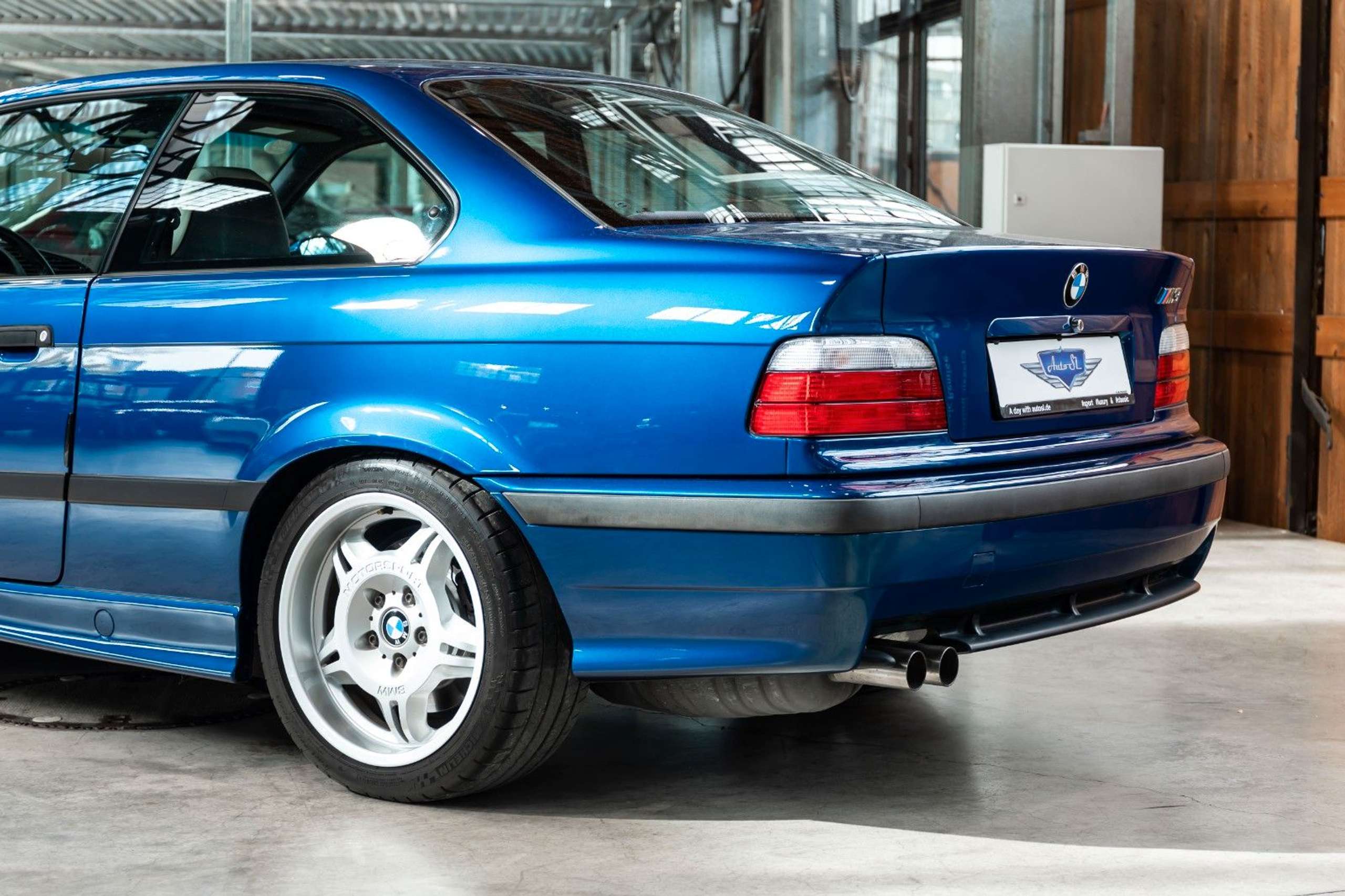 BMW - M3