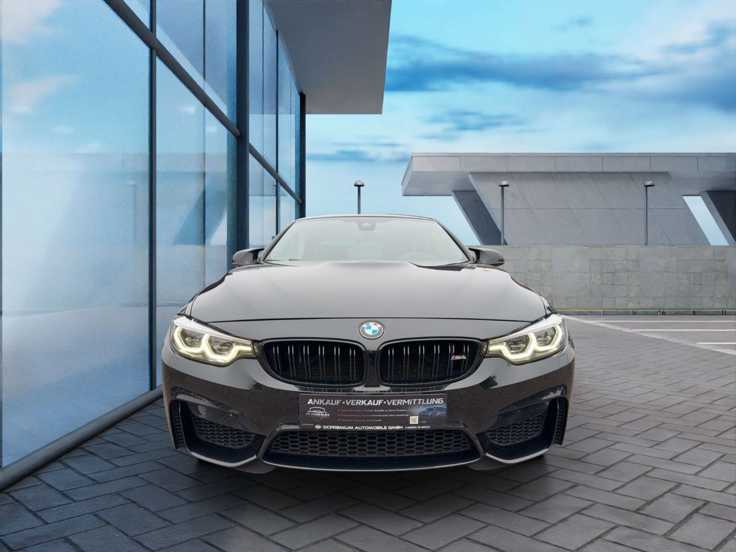 BMW - M4