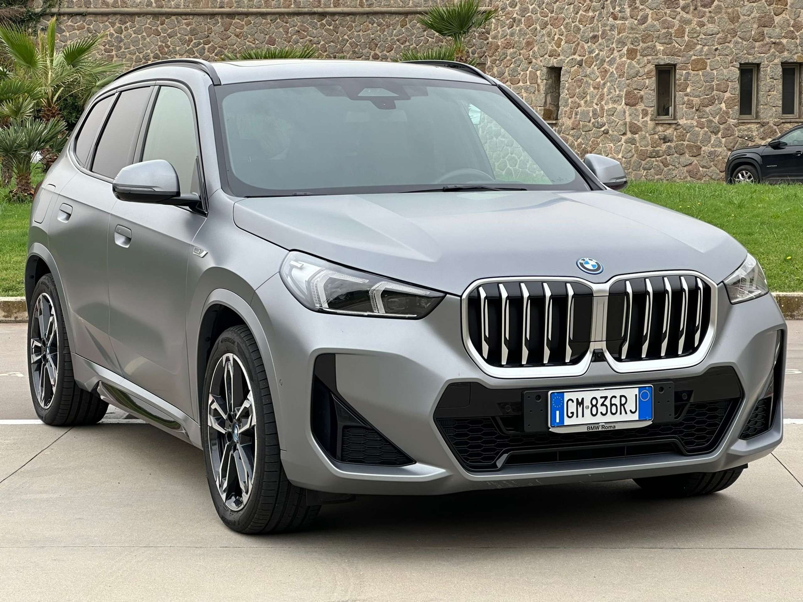 BMW - X1