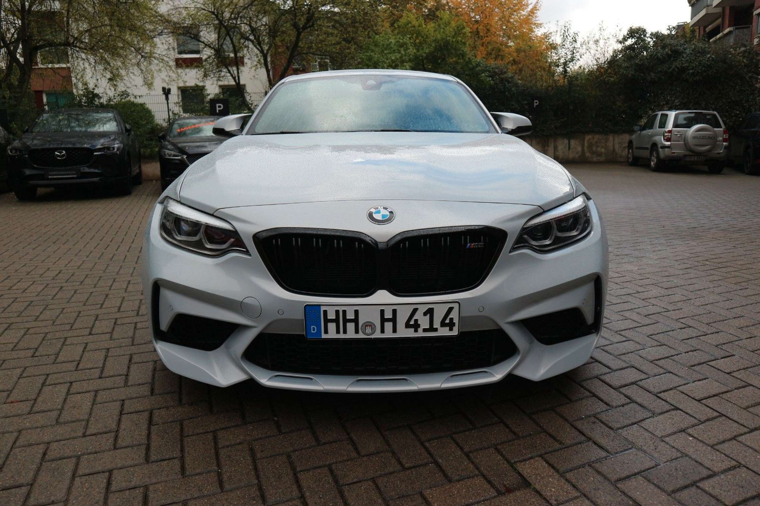 BMW - M2