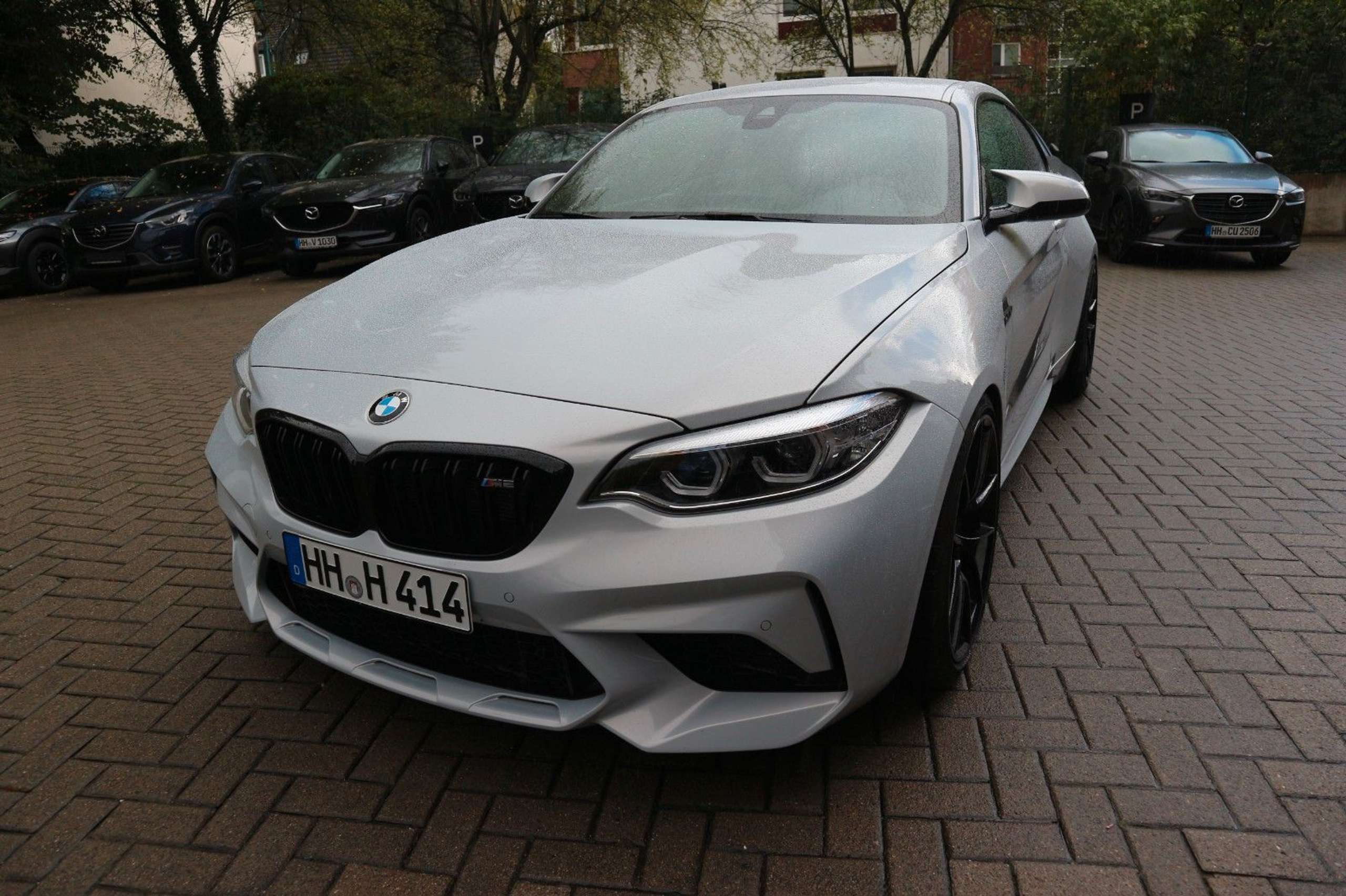 BMW - M2