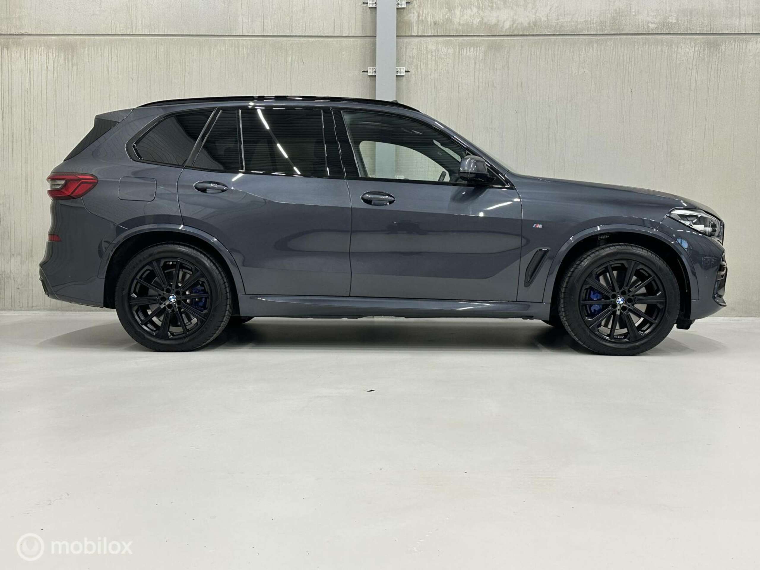 BMW - X5