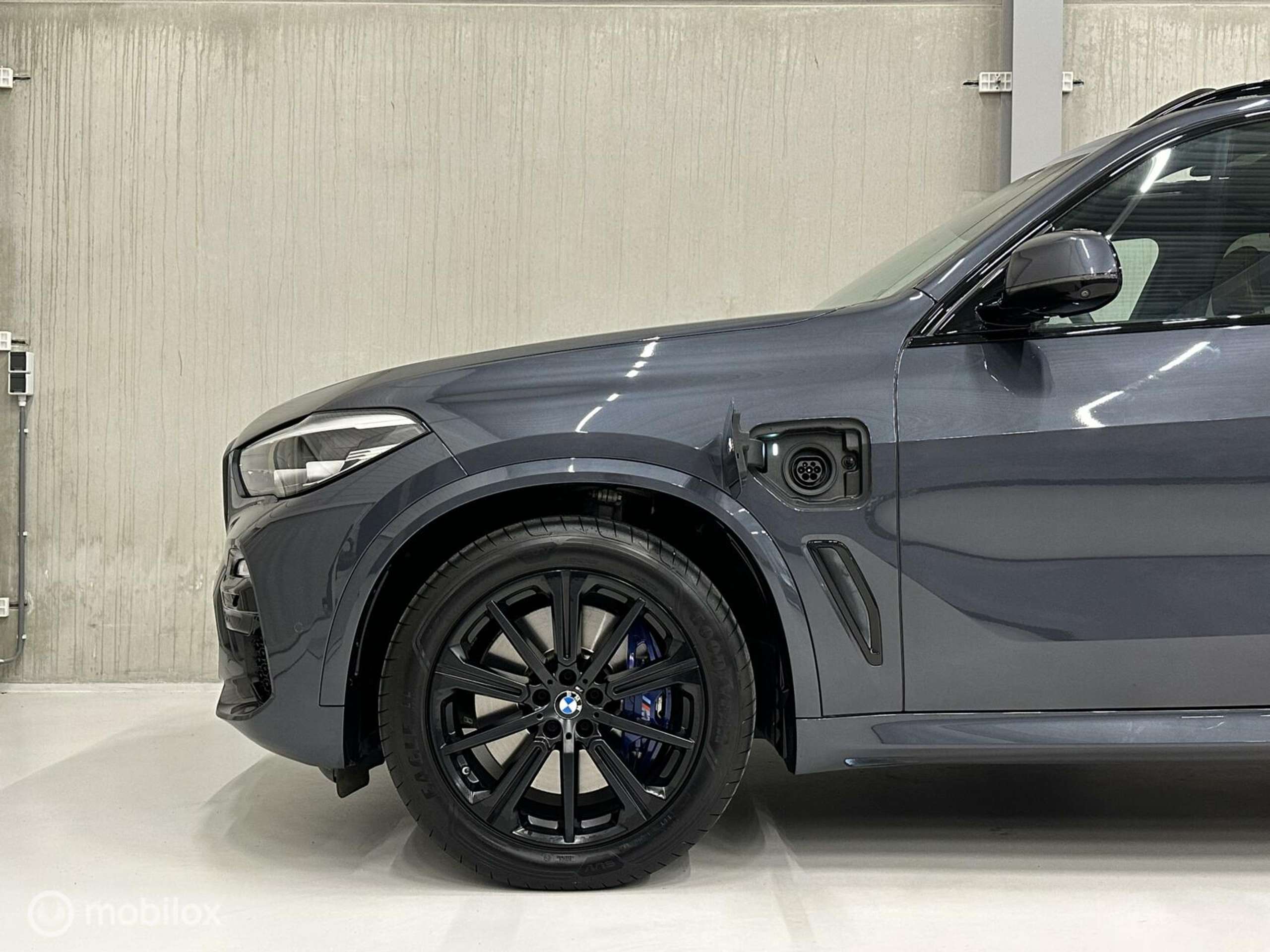 BMW - X5