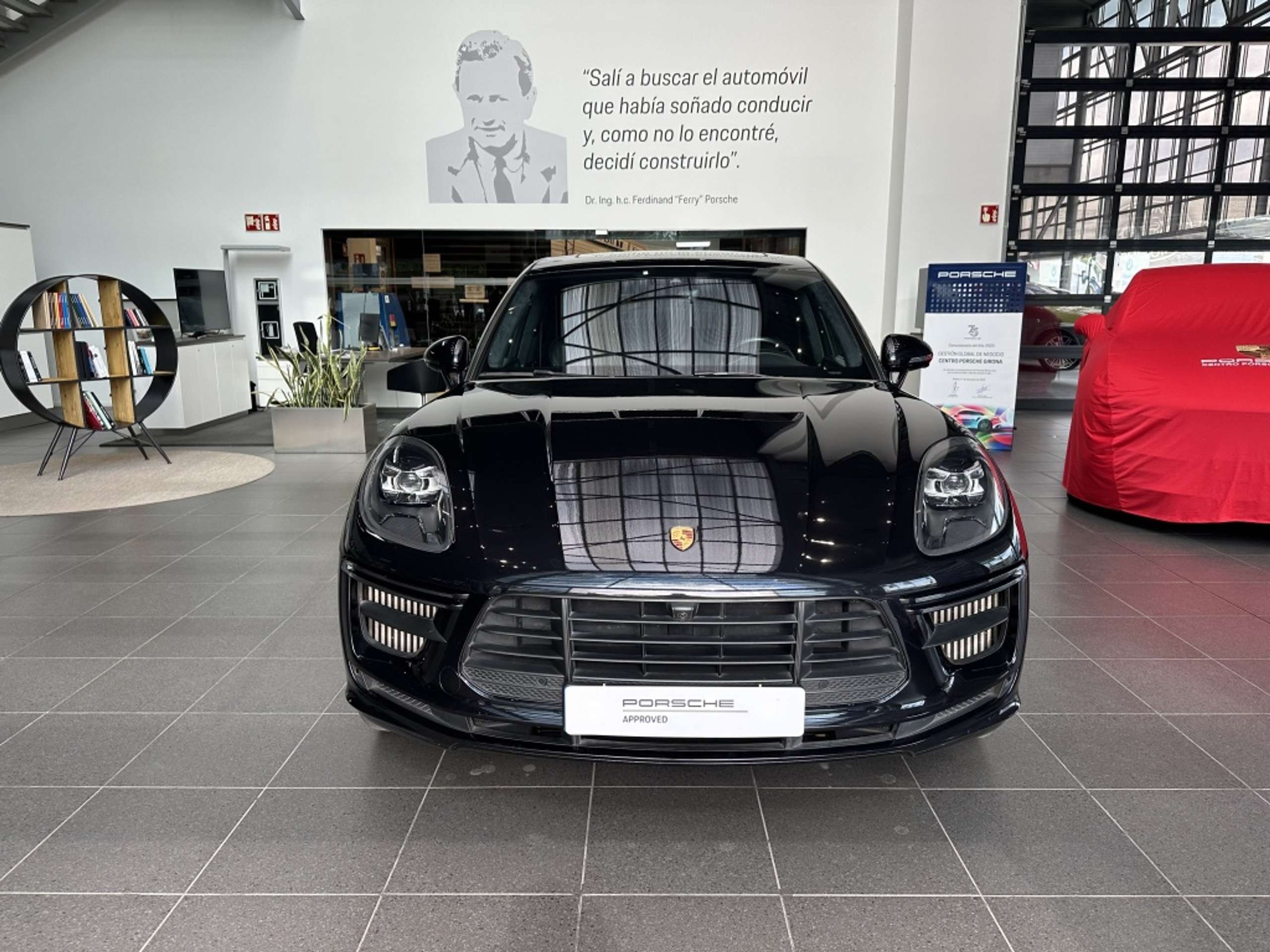 Porsche - Macan