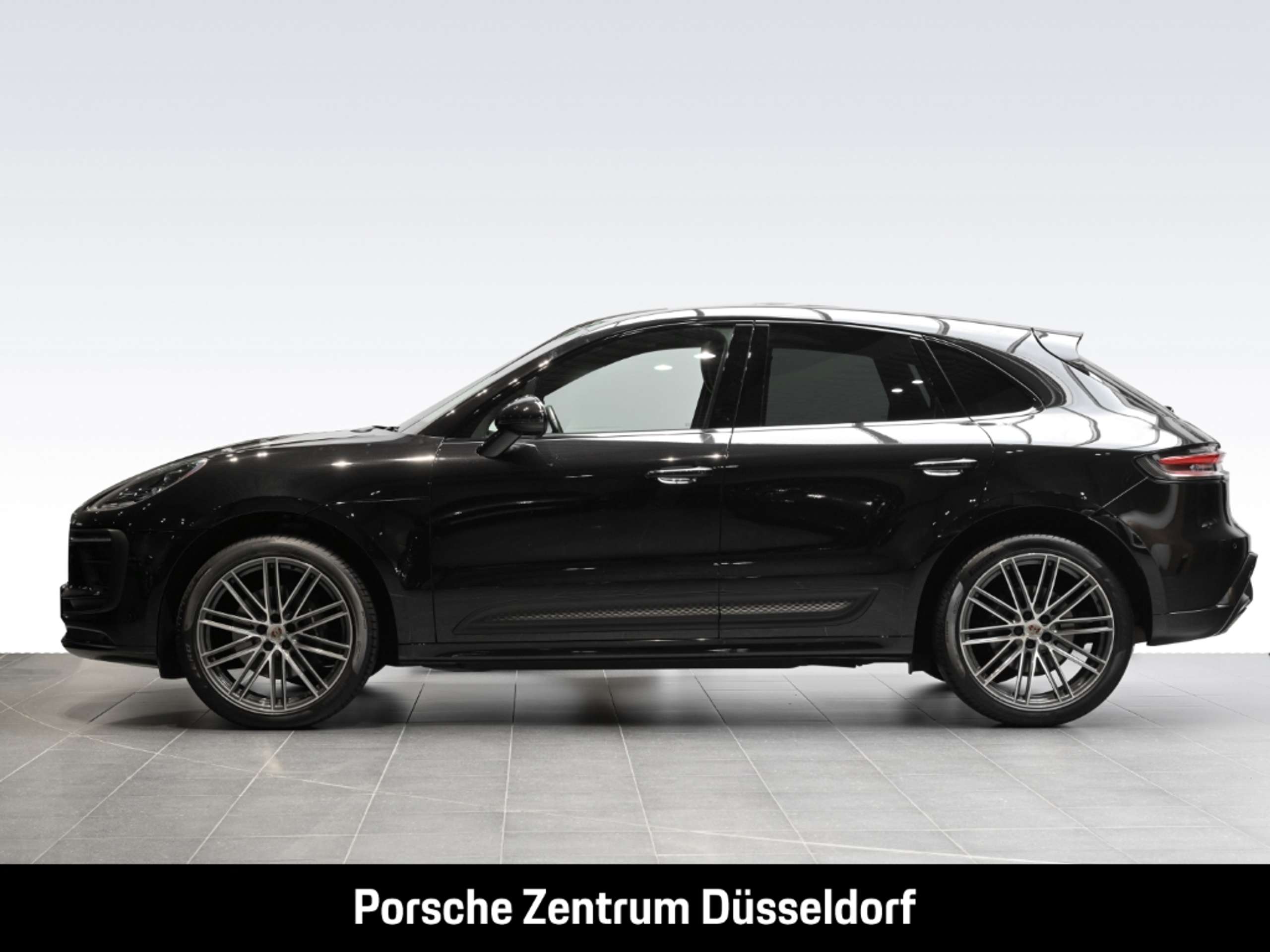 Porsche - Macan